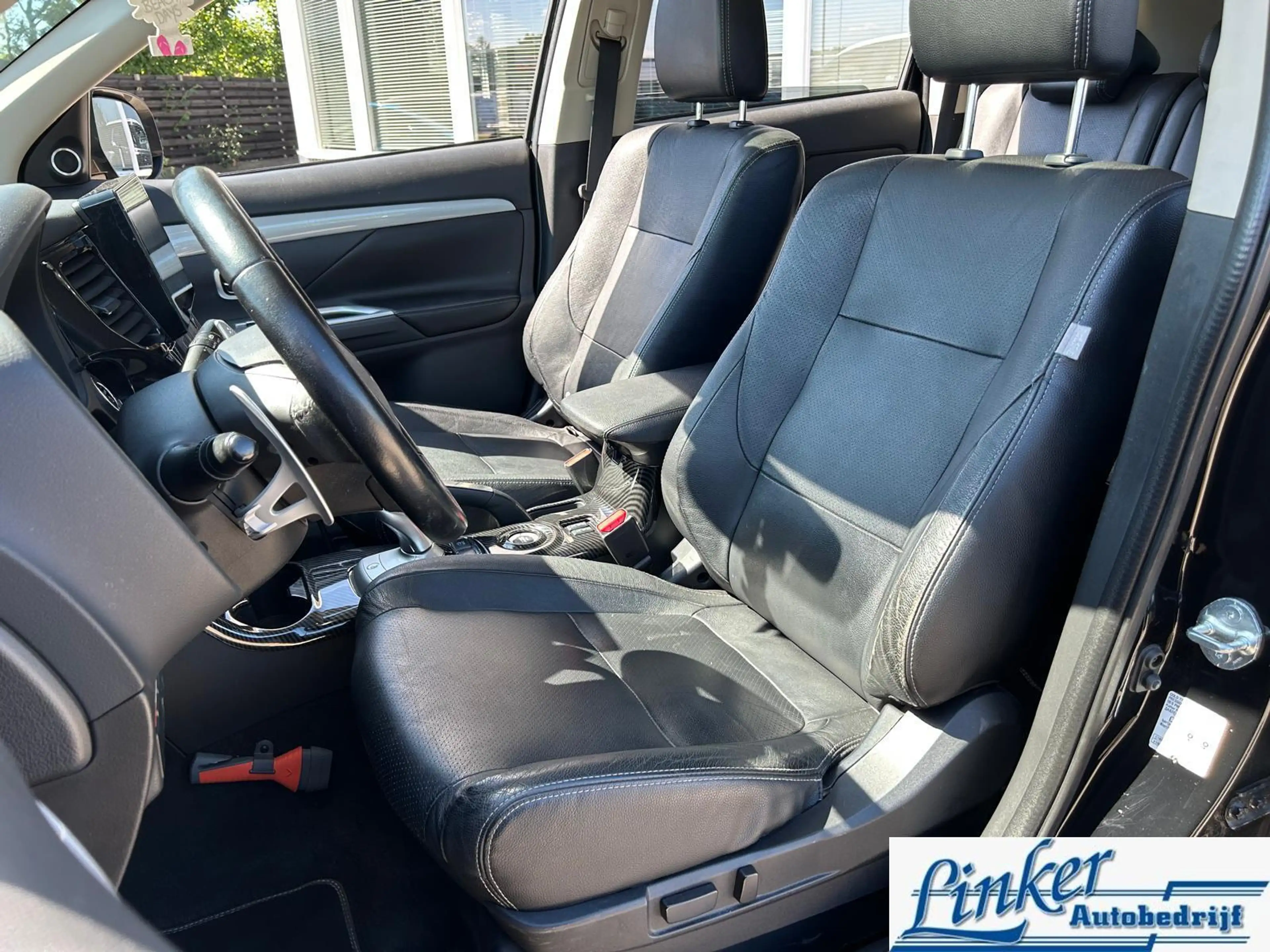 Mitsubishi Outlander 2.0 PHEV Instyle X-Line | Cruise | Pano| Trekhaak| — photo 13