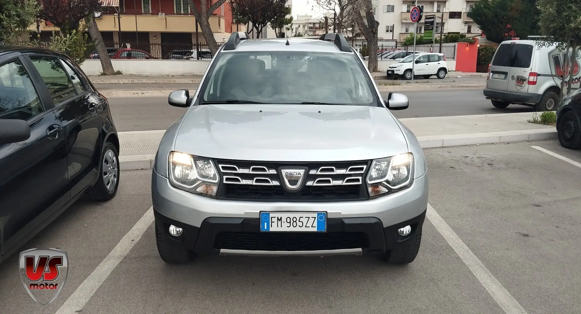 Dacia Duster 1.5 dCi 110CV Start&Stop 4x2 Lauréate Argintiu - 2