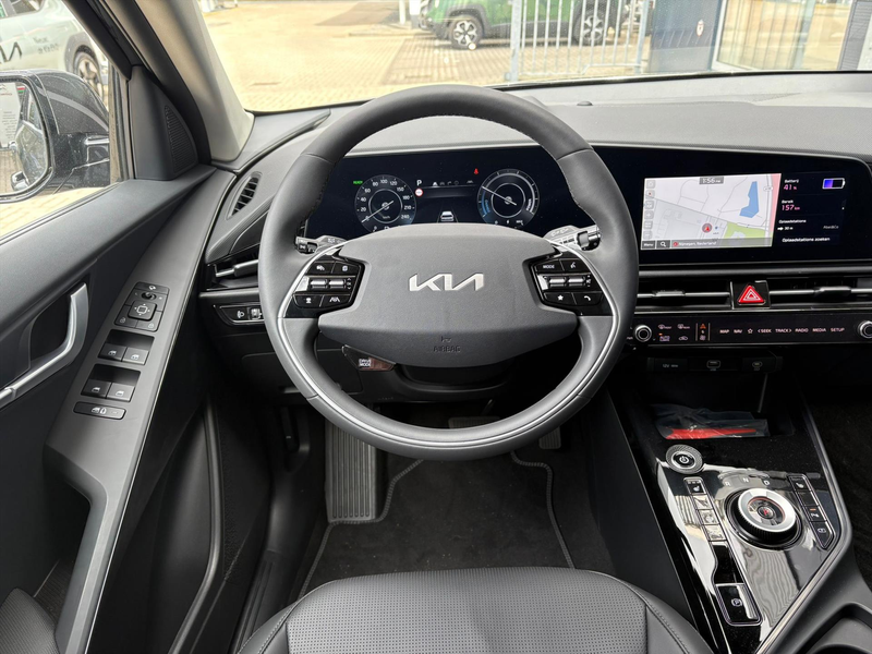 Kia e-Niro 64,8 kWh 204pk Aut DynamicPlusLine | Stoel en stuu — photo 14