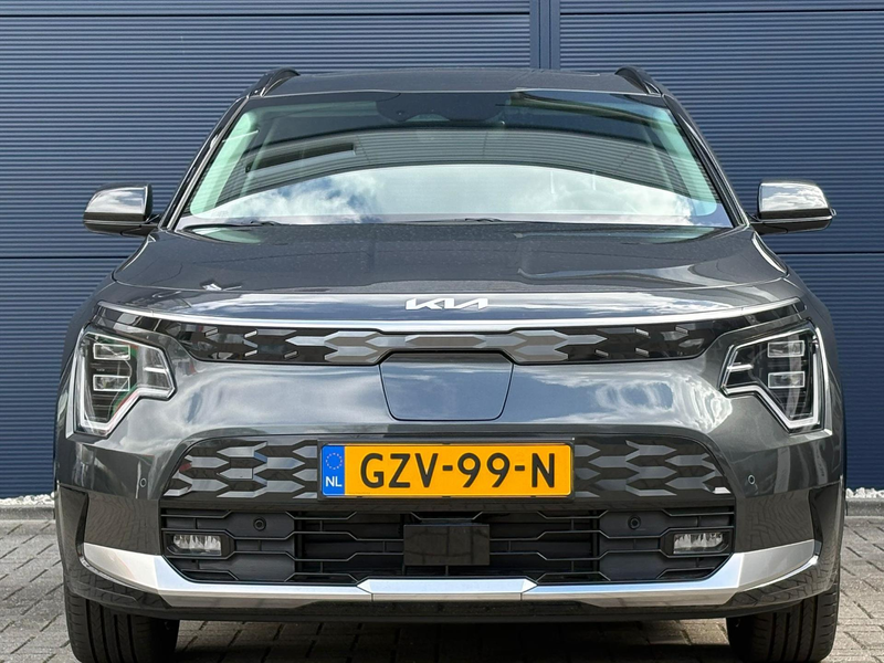 Kia e-Niro 64,8 kWh 204pk Aut DynamicPlusLine | Stoel en stuu — photo 2