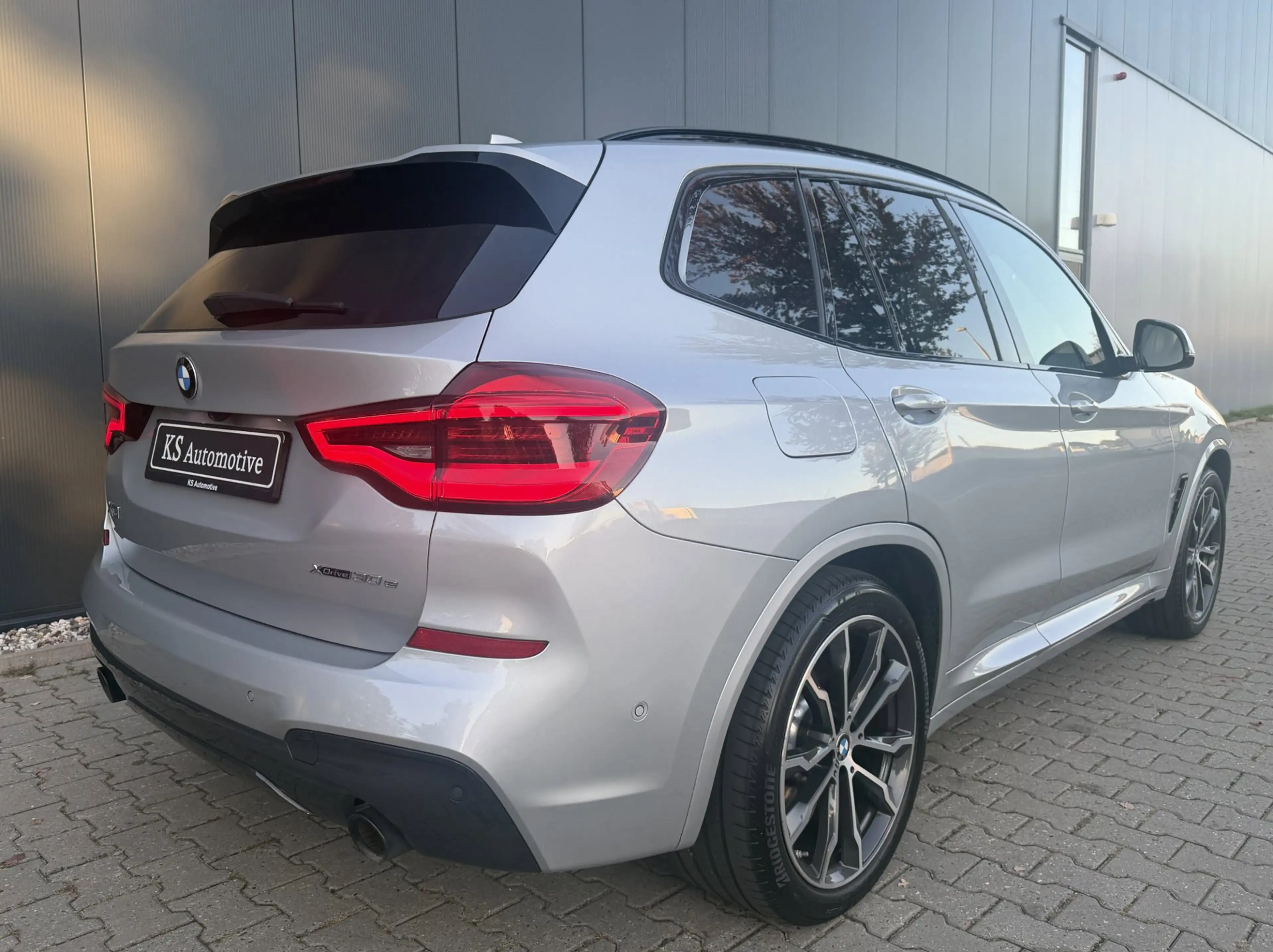 BMW X3 30e Xdrive 292PK M-SPORT Pano | LED | Head-up — photo 31