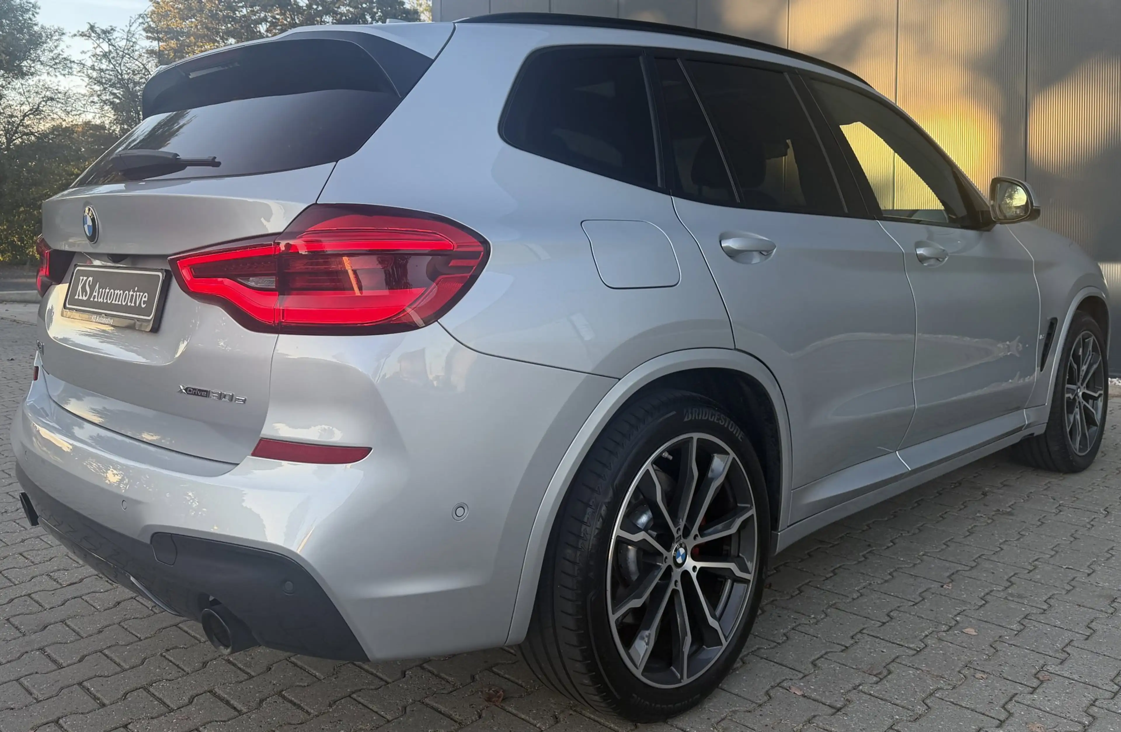 BMW X3 30e Xdrive 292PK M-SPORT Pano | LED | Head-up — photo 26