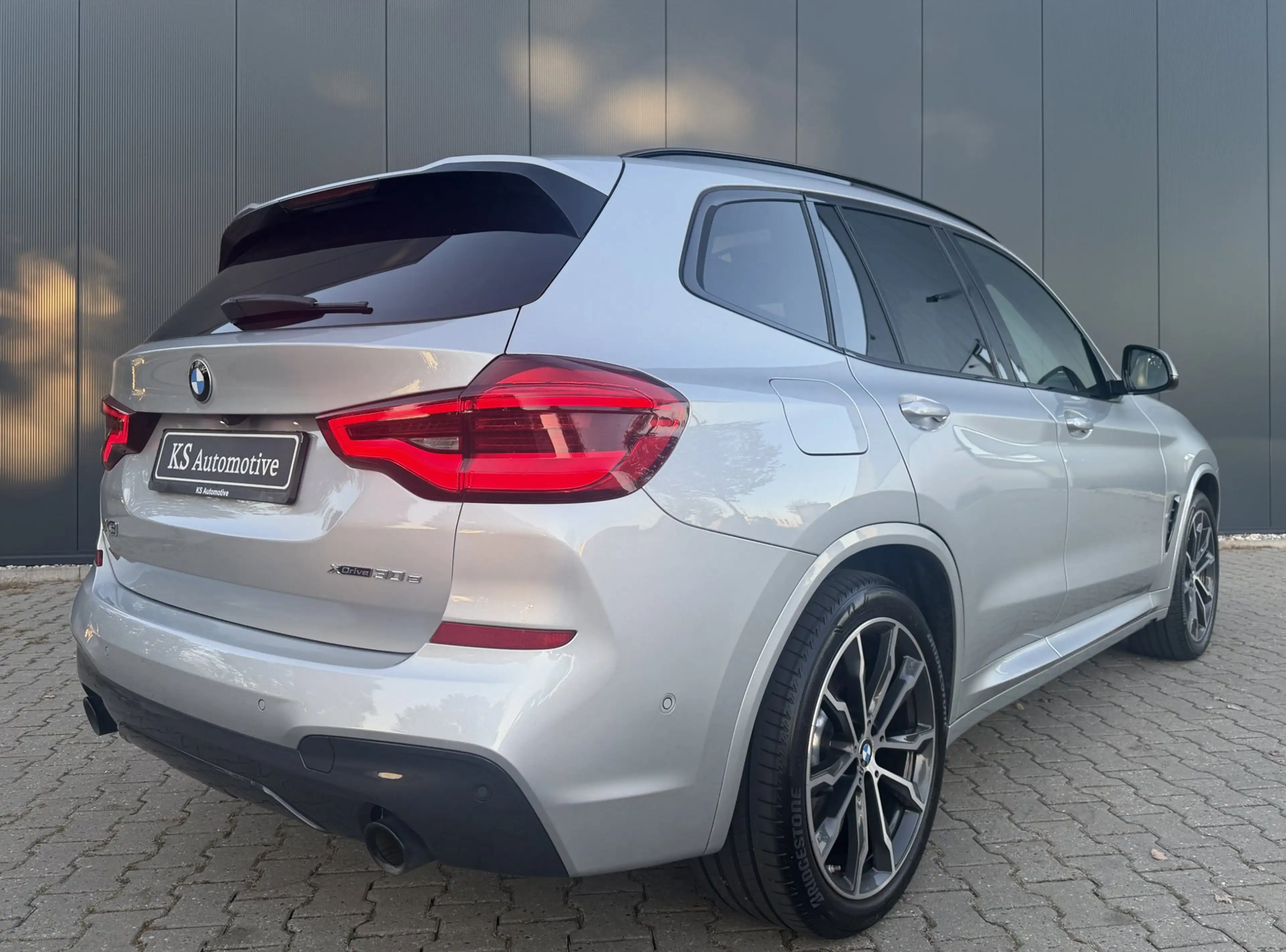 BMW X3 30e Xdrive 292PK M-SPORT Pano | LED | Head-up — photo 8