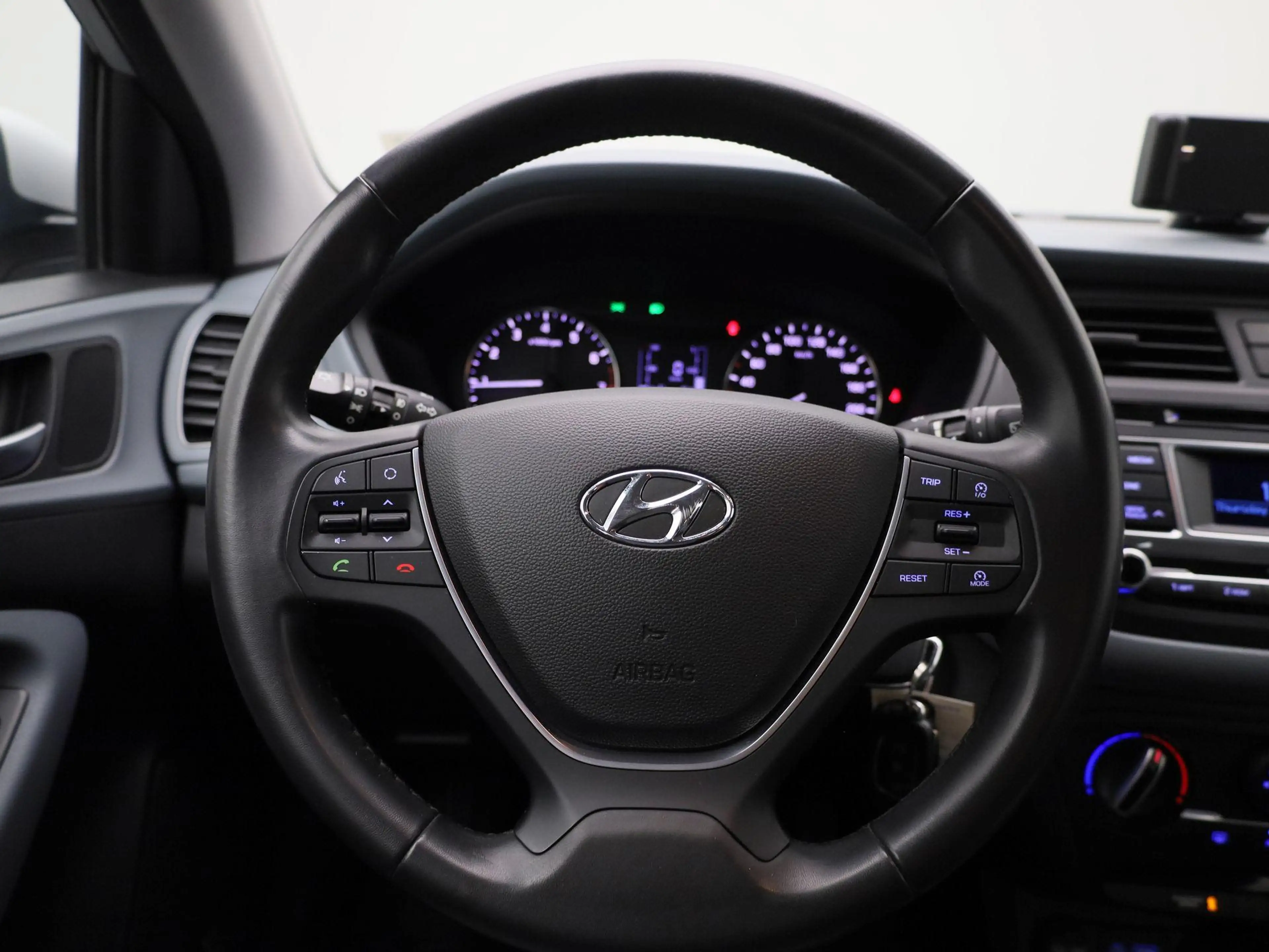 Hyundai i20 1.2 HP i-Motion — photo 7