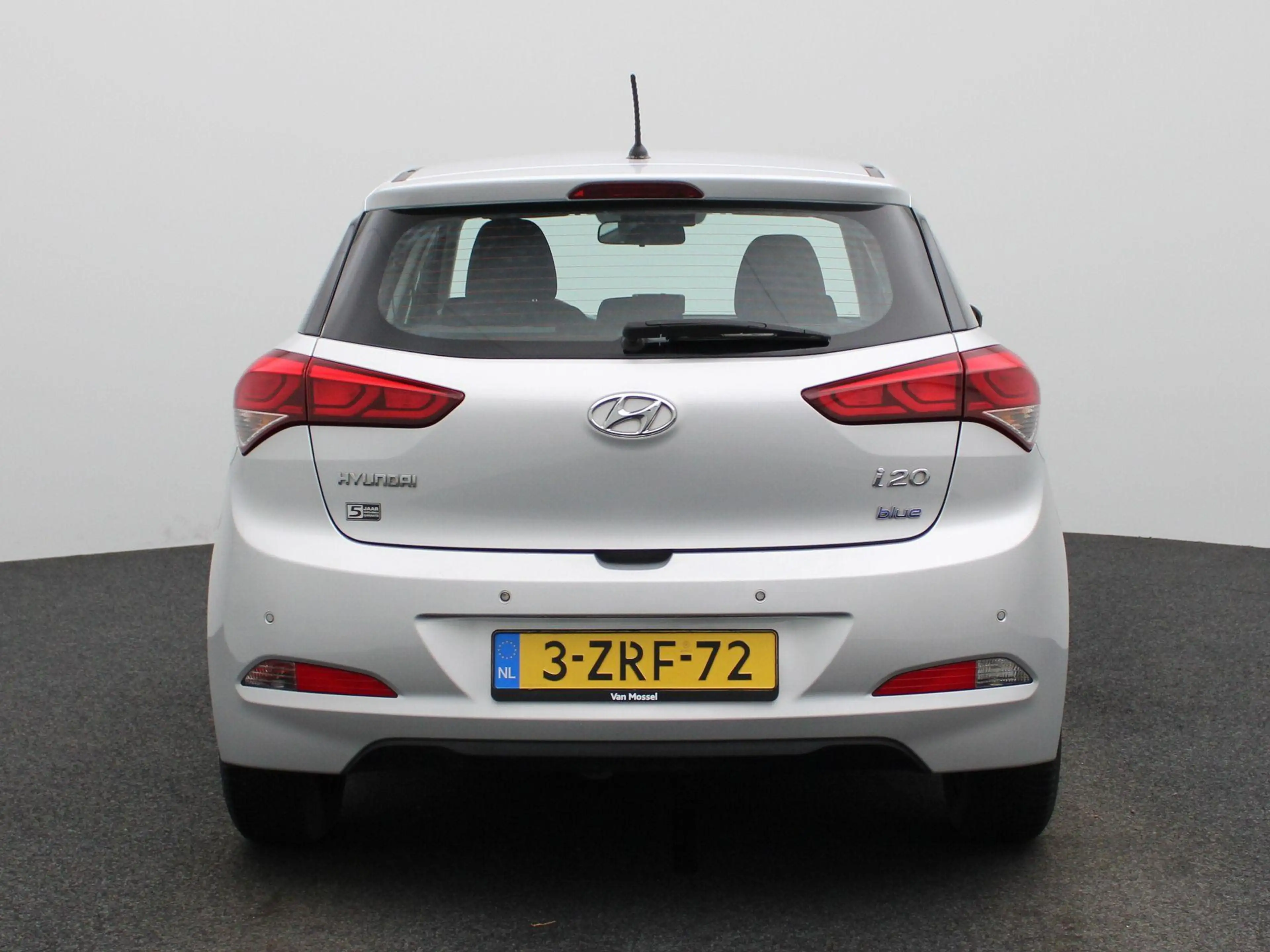 Hyundai i20 1.2 HP i-Motion — photo 5