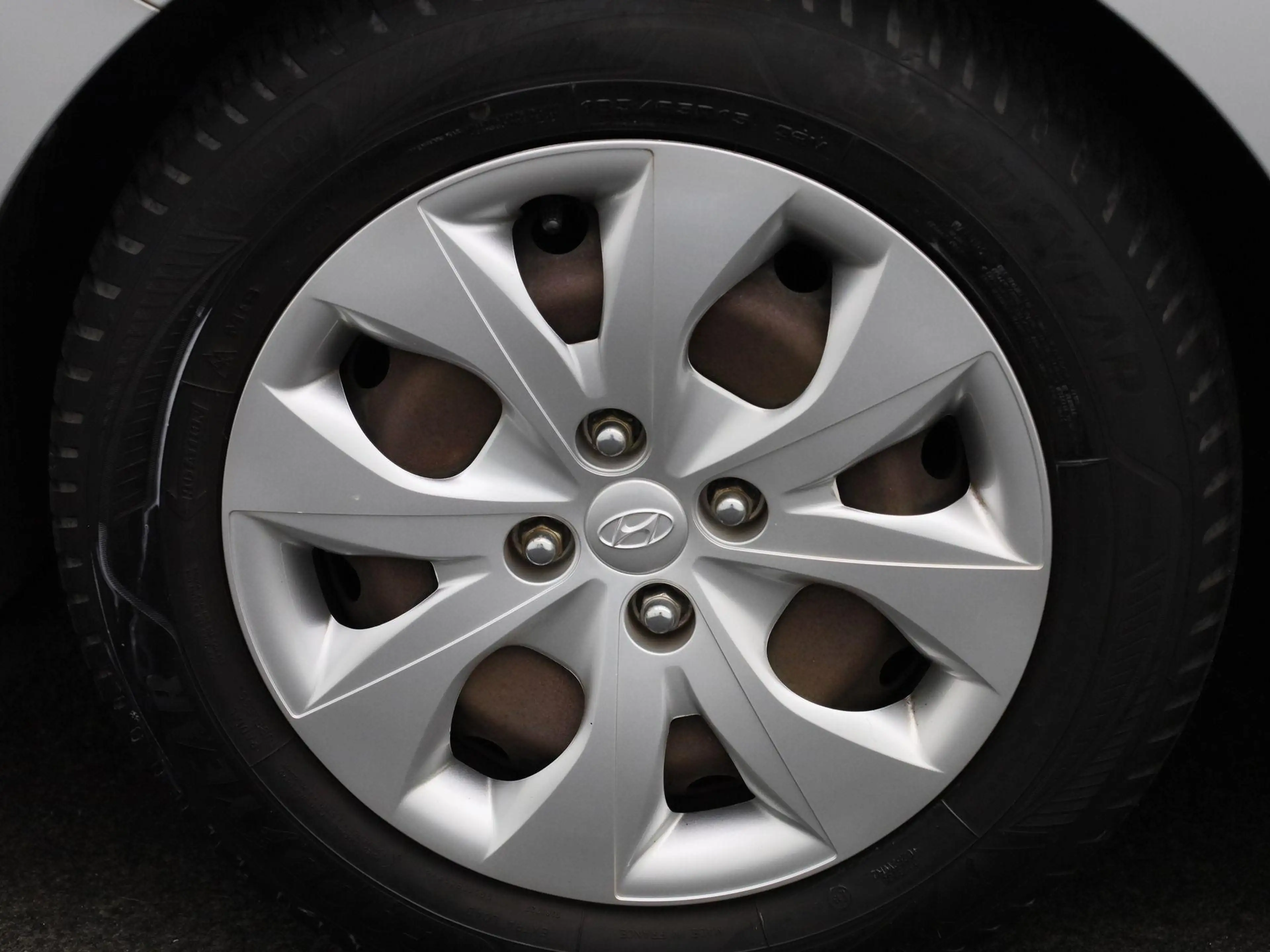 Hyundai i20 1.2 HP i-Motion — photo 12