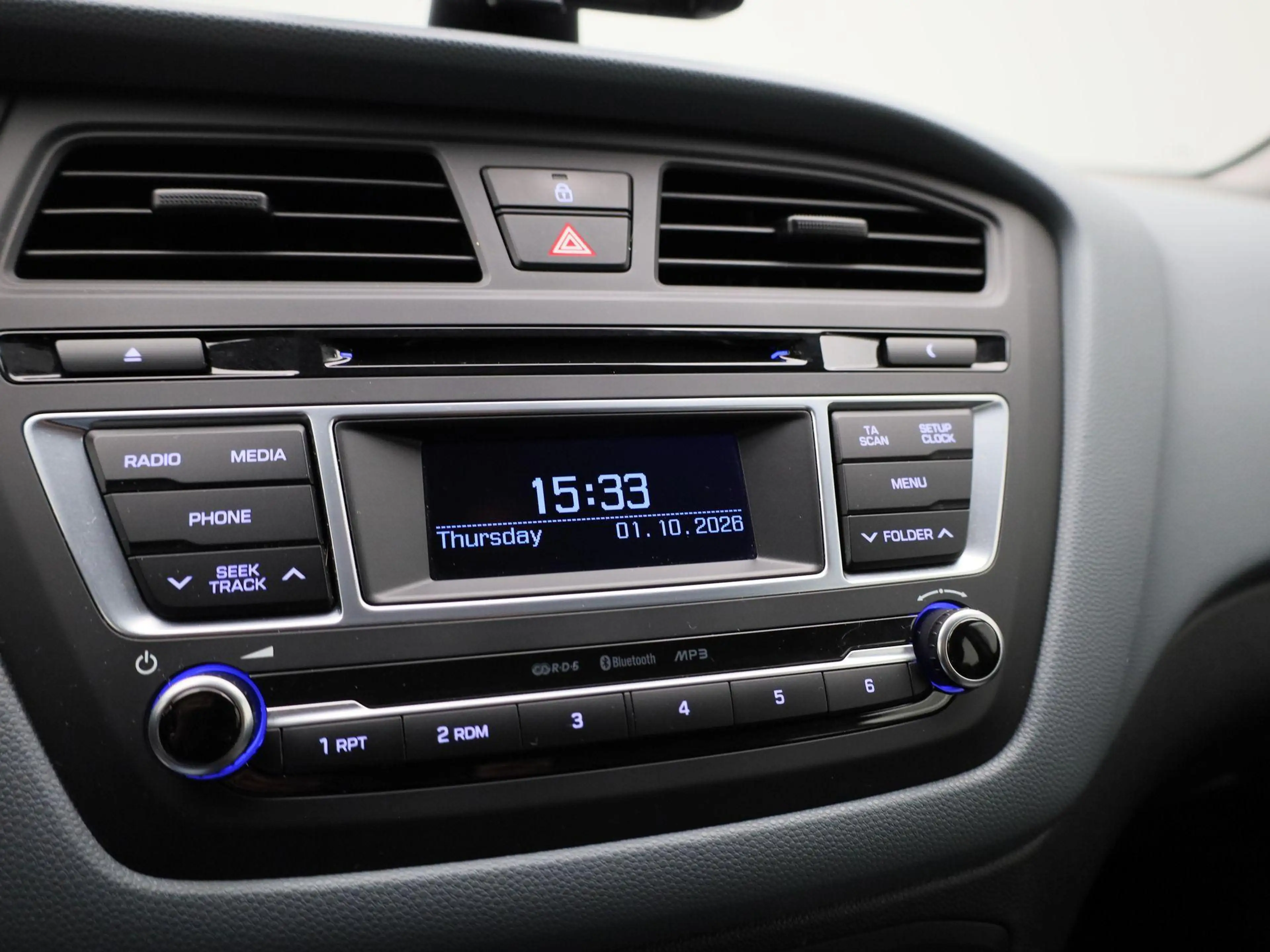 Hyundai i20 1.2 HP i-Motion — photo 14