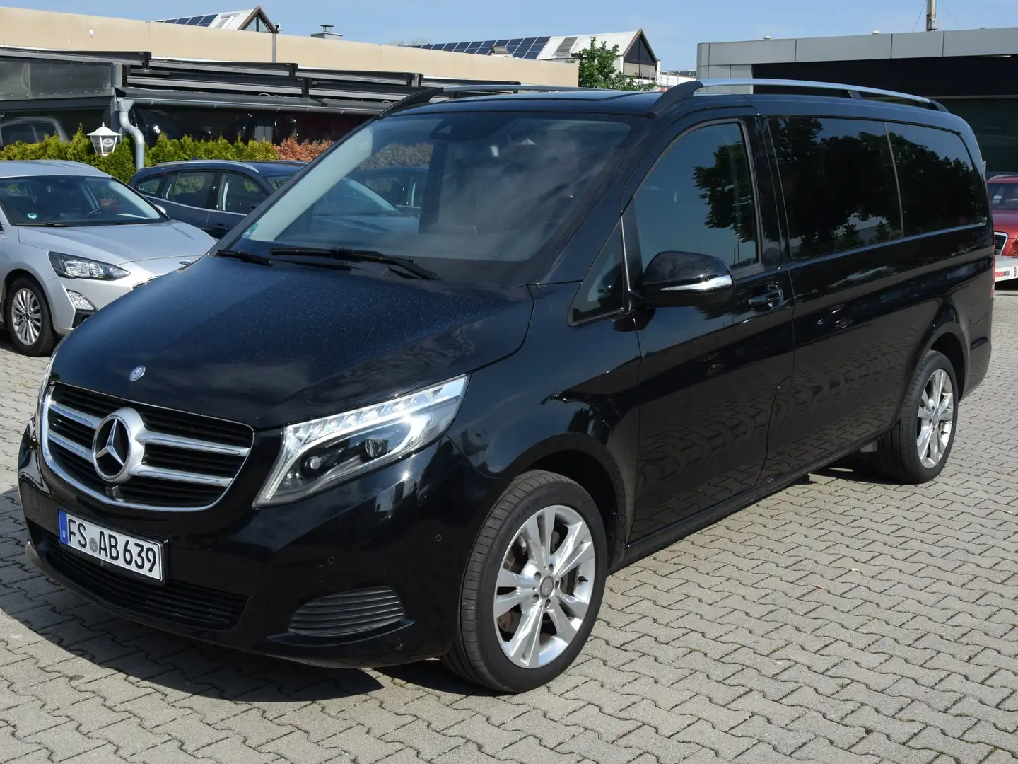 Mercedes-Benz V 200 V 200/220 CDI/d, 250 CDI/BT/d 4MATIC lang 13) Nero - 1
