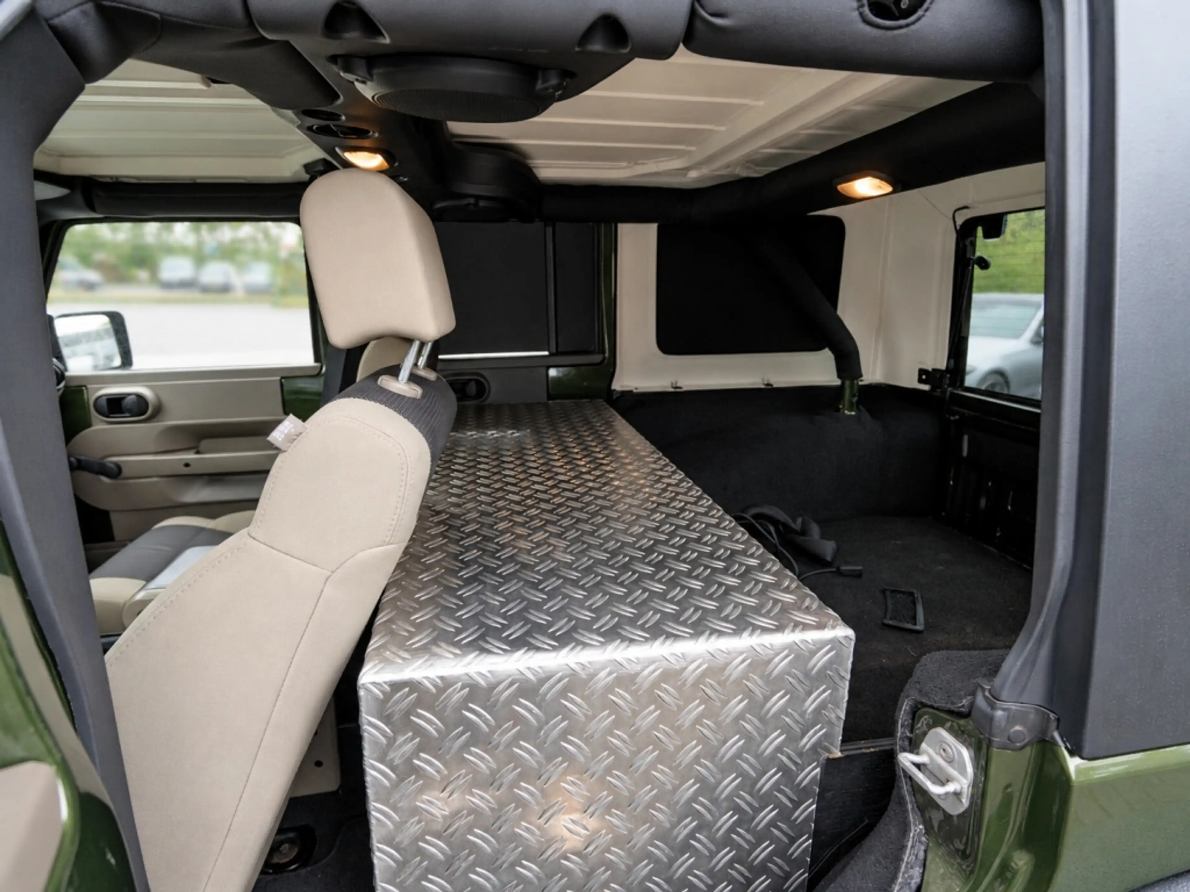Jeep Wrangler JEEP 3.8 Unlimited | Hard top — photo 9