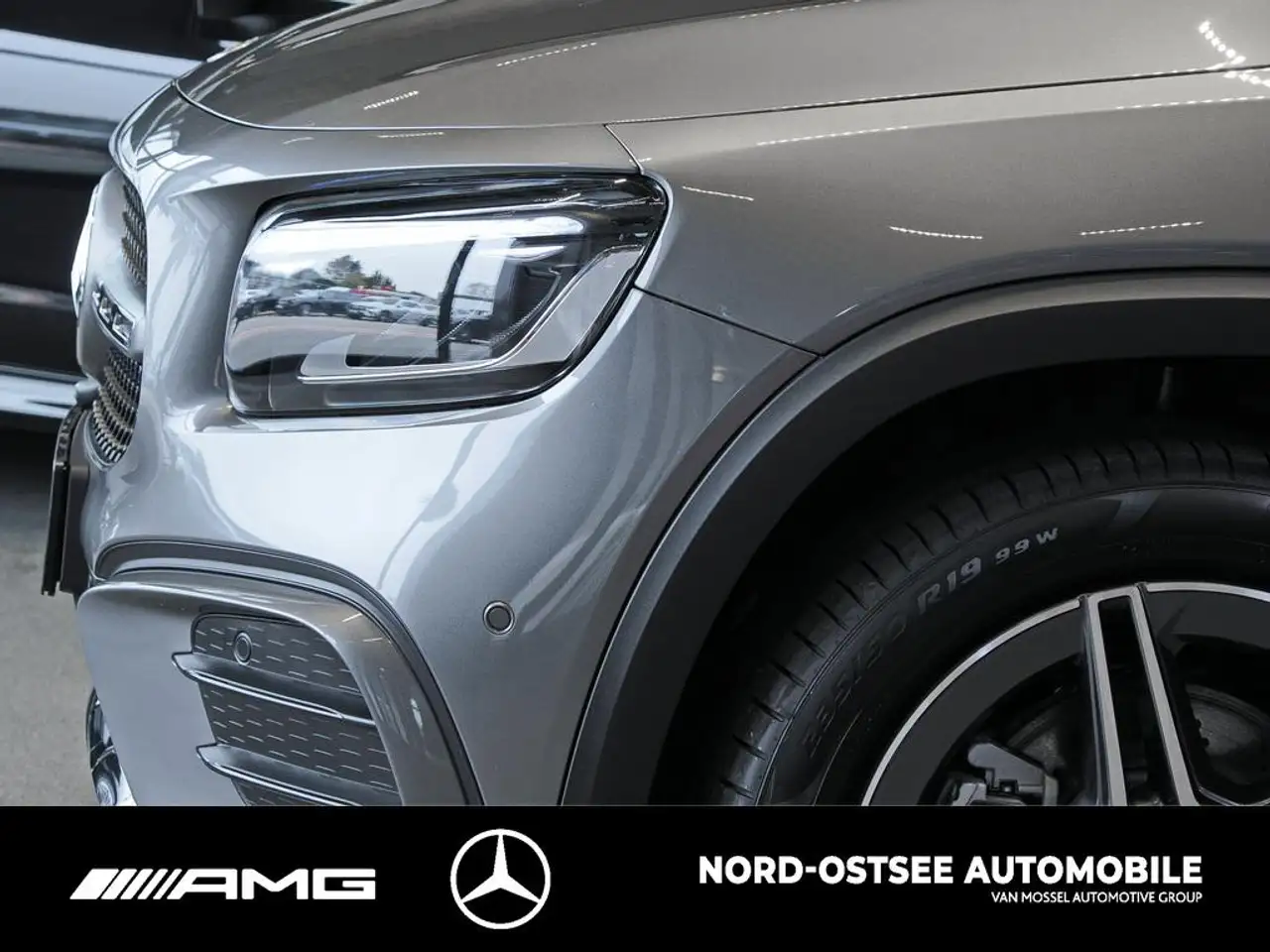 Mercedes-Benz GLB 200 d AMG PANO AHK SOUND TOTWINKEL 4