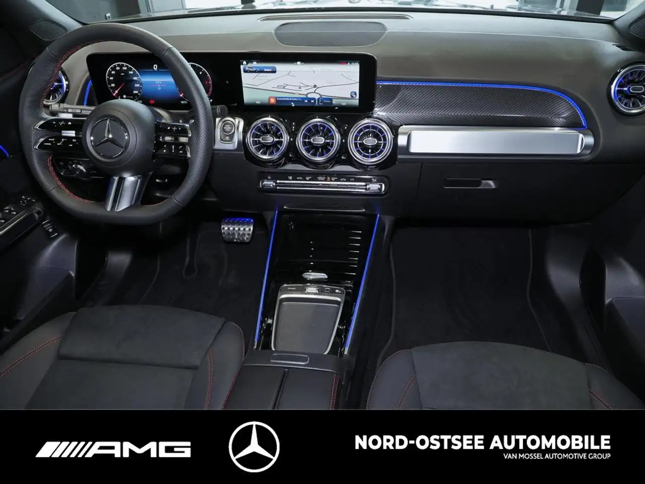 Mercedes-Benz GLB 200 d AMG PANO AHK SOUND TOTWINKEL 12