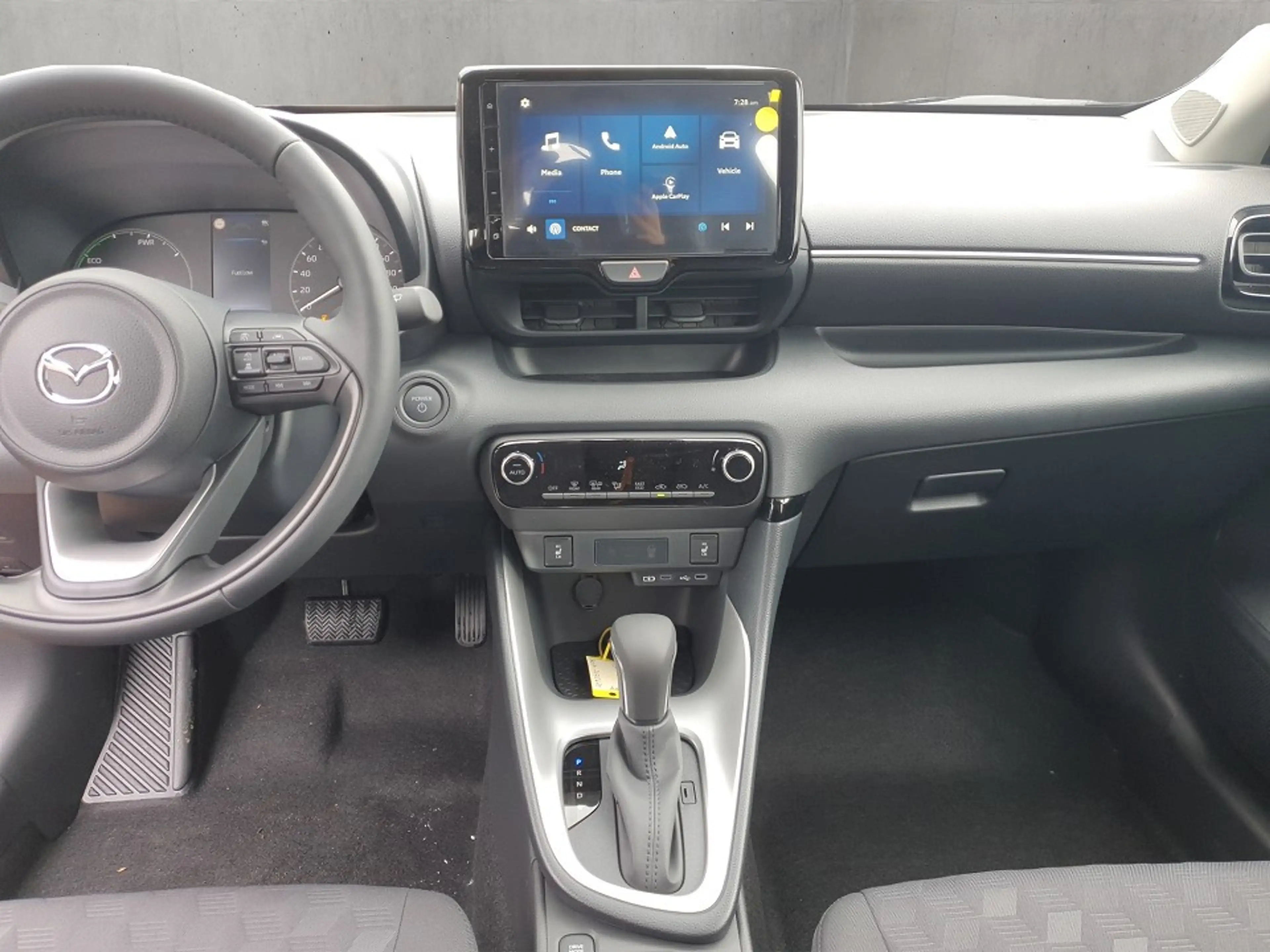 Mazda 2 Hybrid PRIME-LINE ++SHZ+ACC+KAMERA++ — photo 14