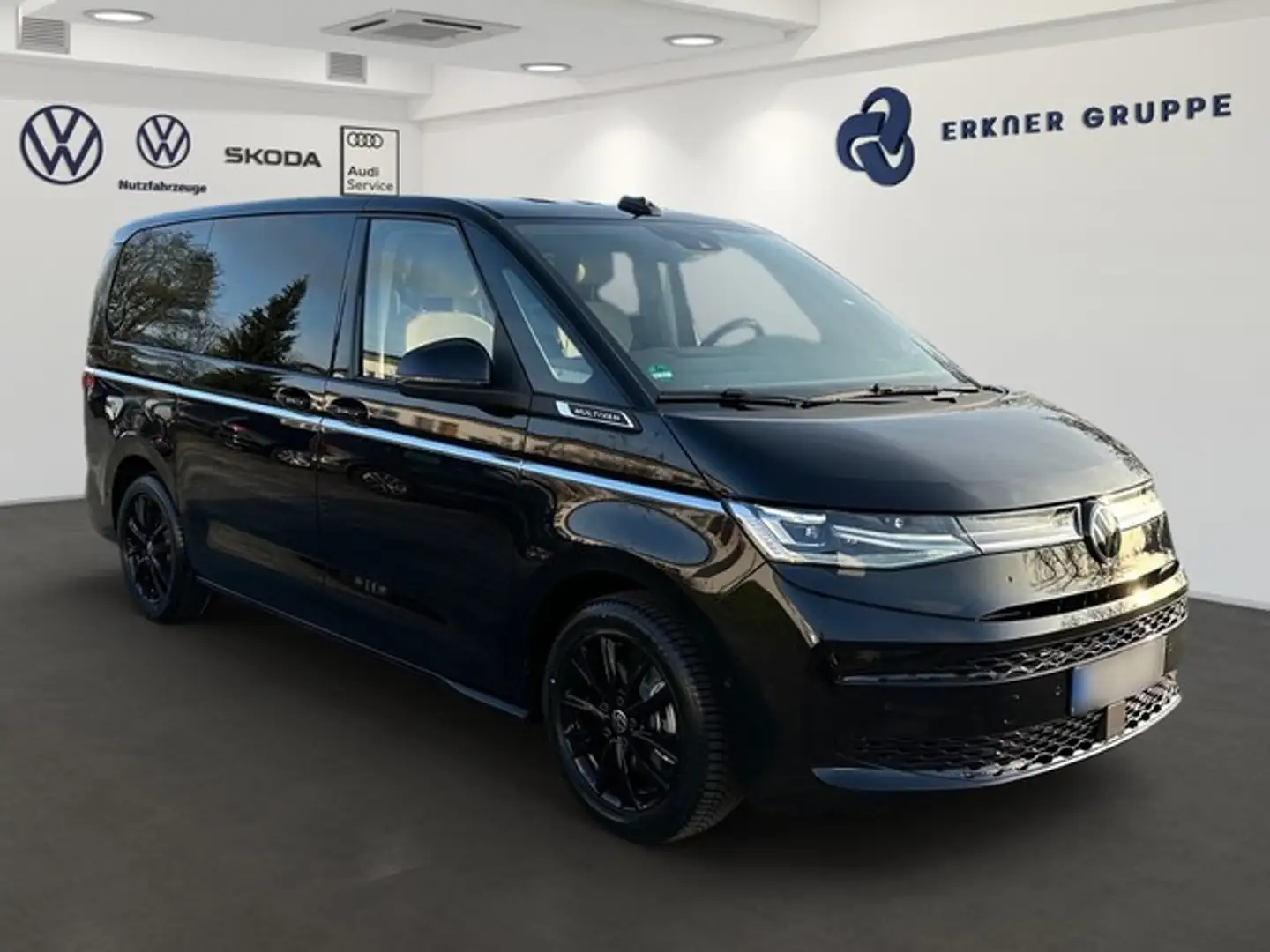 Volkswagen T7 Multivan 2.0TDI DSG Style lang+AZV+LED+NAVI++ Schwarz - 2
