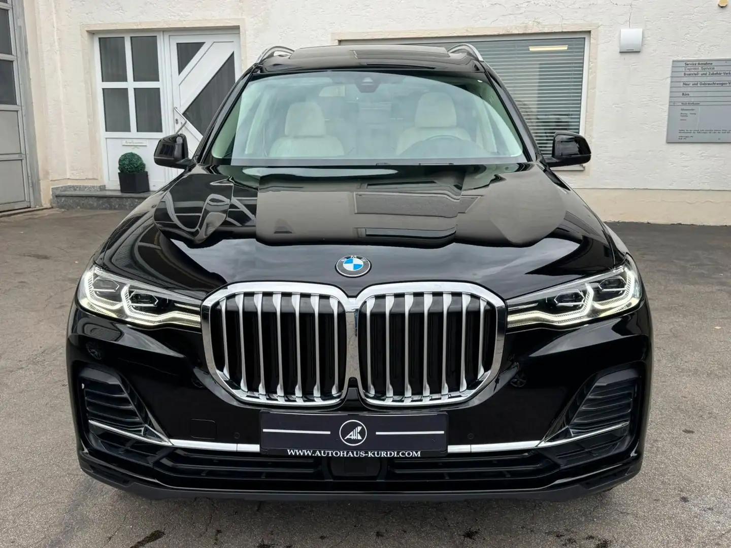 BMW X7 x30d Individual 7SITZE PANO DISPLAYKEY MASSAG Schwarz - 2
