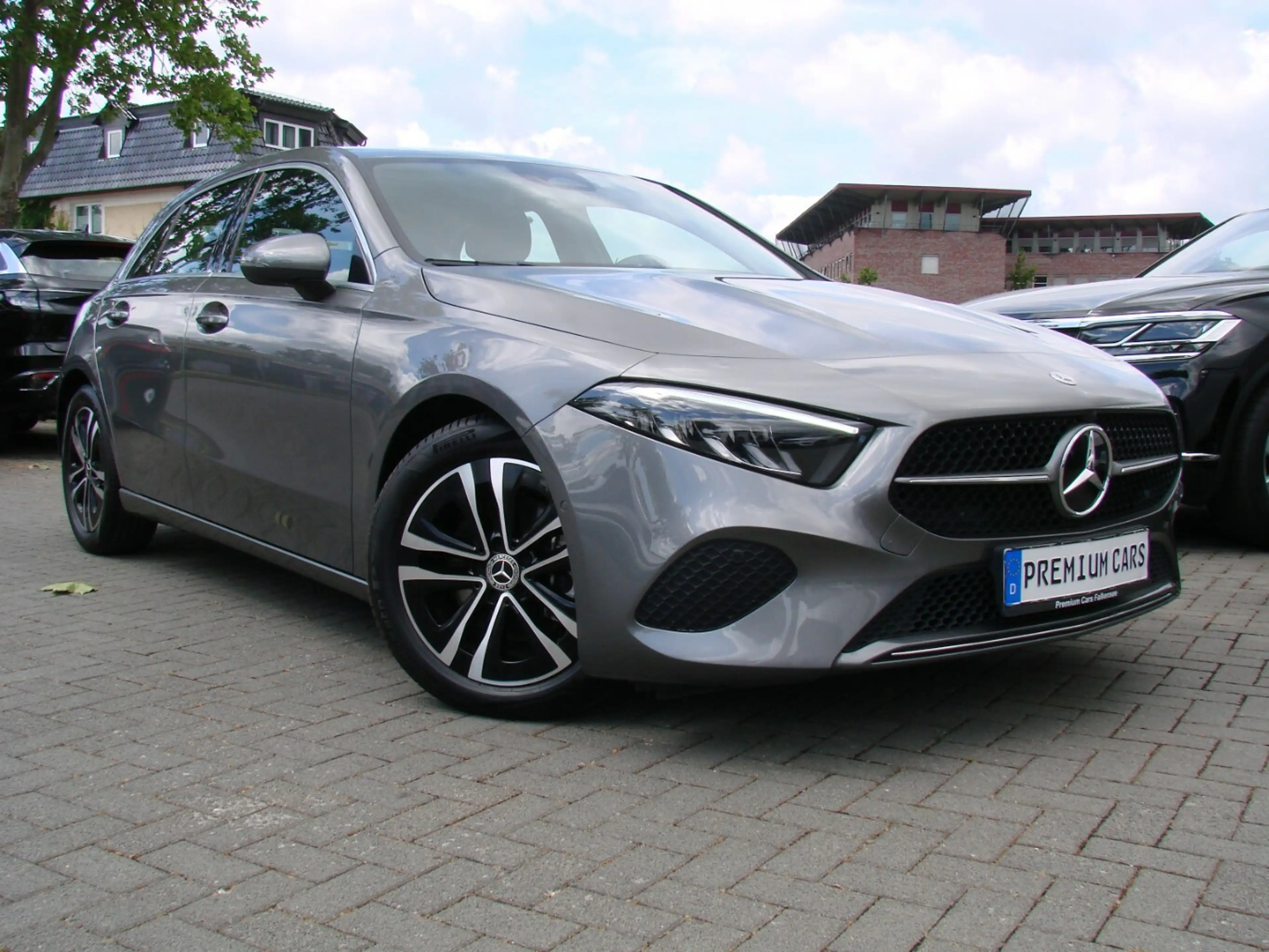 Mercedes-Benz A 200 d Urban Progressive DISTR Pro LED Kamera — photo 21