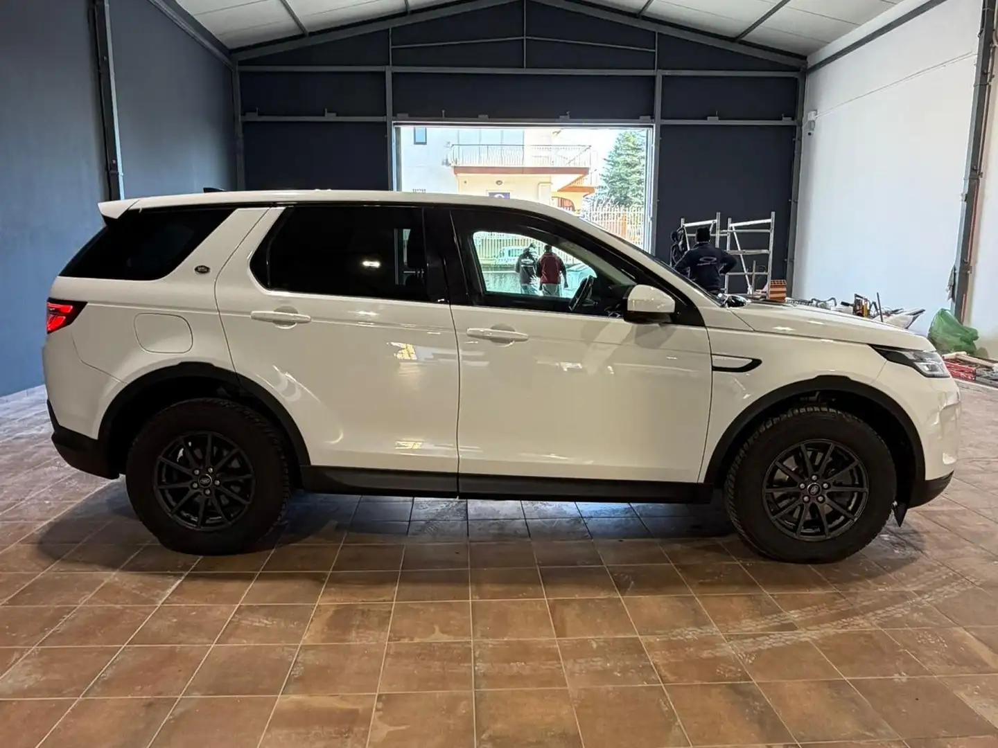 Land Rover Discovery Sport 2.0td4 4WD 163cv AUTOMATICA Bianco - 2