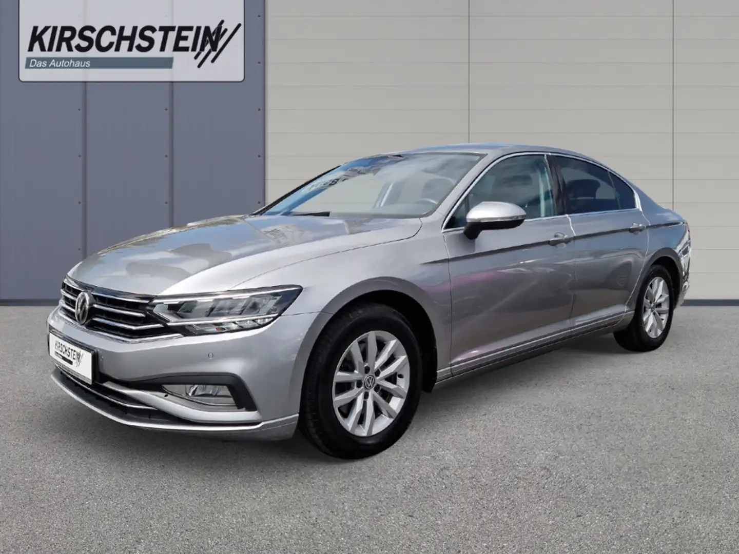 Volkswagen Passat Limousine Business 1.5 TSI BMT Fahrassistent Argento - 2