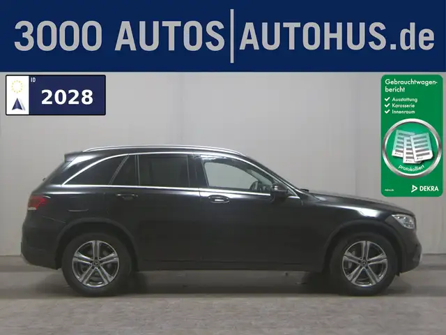 Mercedes-Benz GLC 220 d 4M T Leder Navi LED Pano 360° Distr+