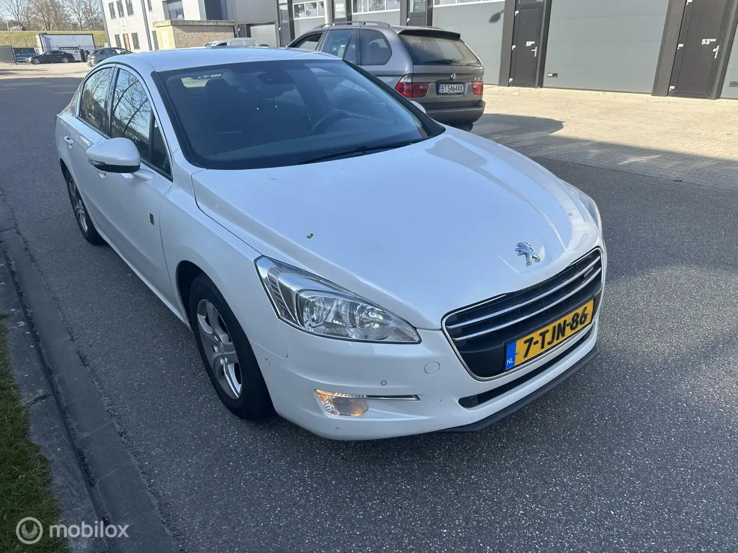 Peugeot 508 2.0 HDi Blue Lease Executive Hybrid4 Weiß - 2