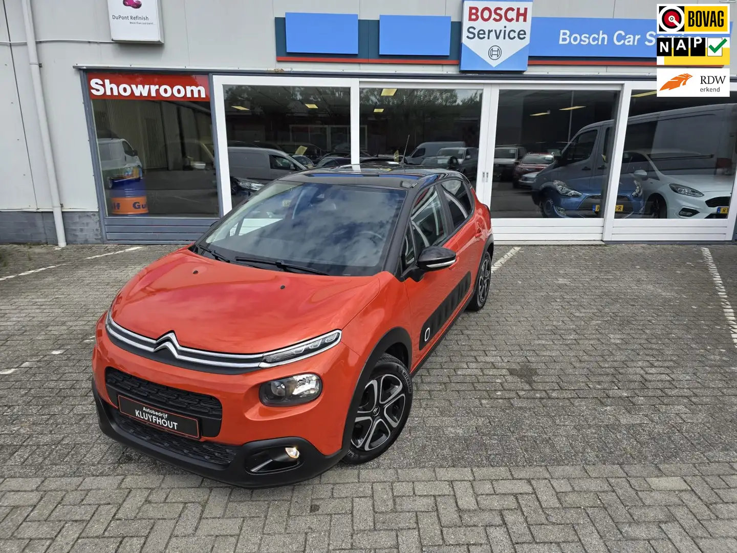 Citroen C3 1.2 PureTech Feel Edition Oranje - 1