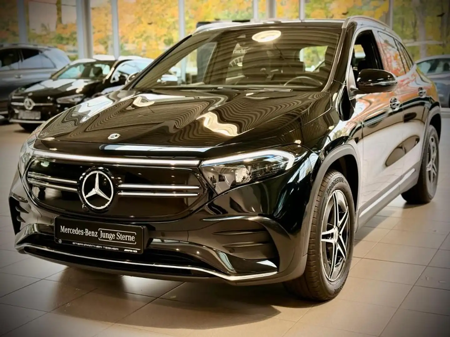 Mercedes-Benz EQA 250 AMG+KAMERA+MBUX+AMBIENTE Noir - 2