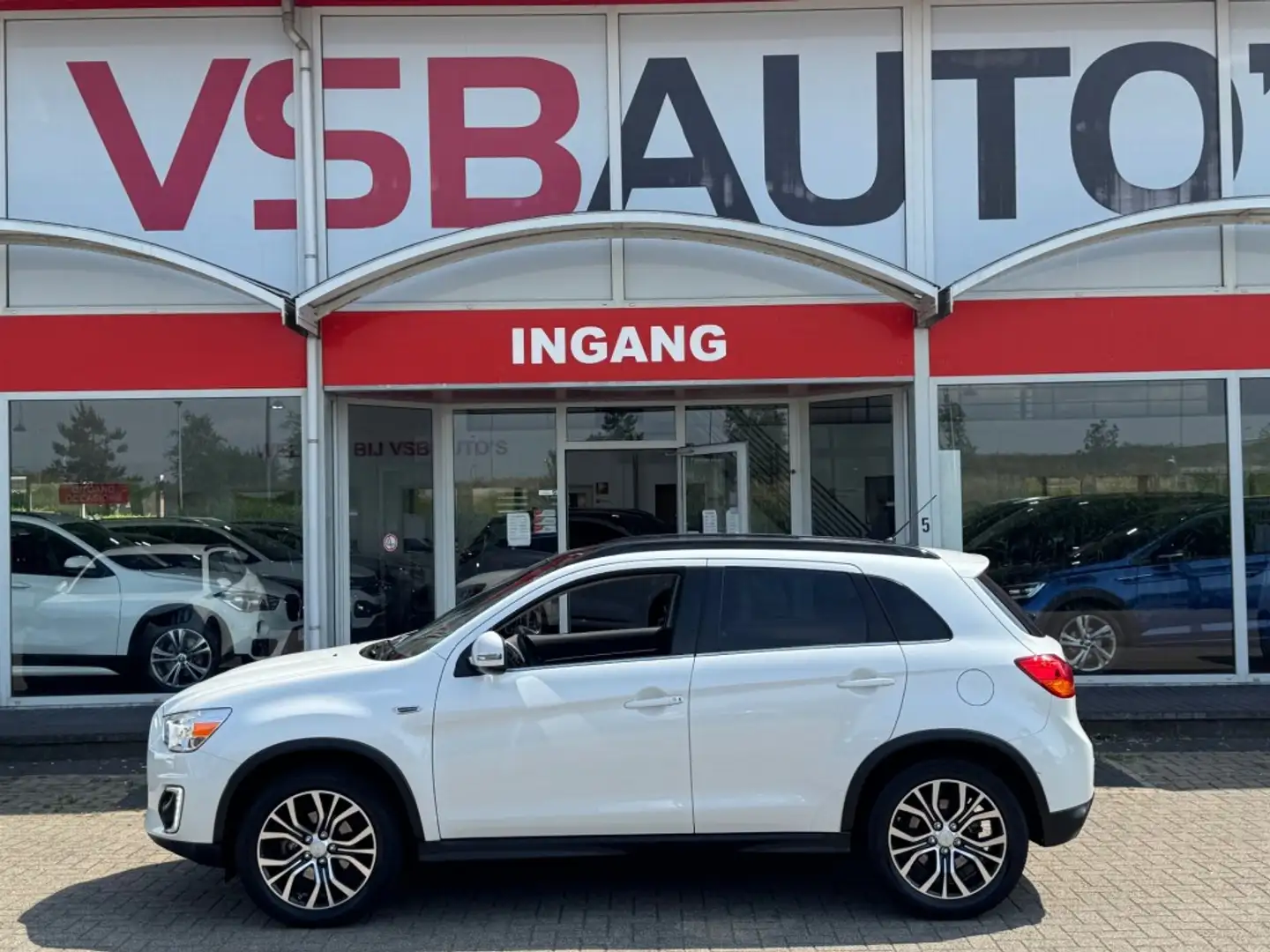 Mitsubishi ASX 1.6 16V 117PK INTENSE+ LEER NAVI PANO-DAK CAMERA A Blanco - 2