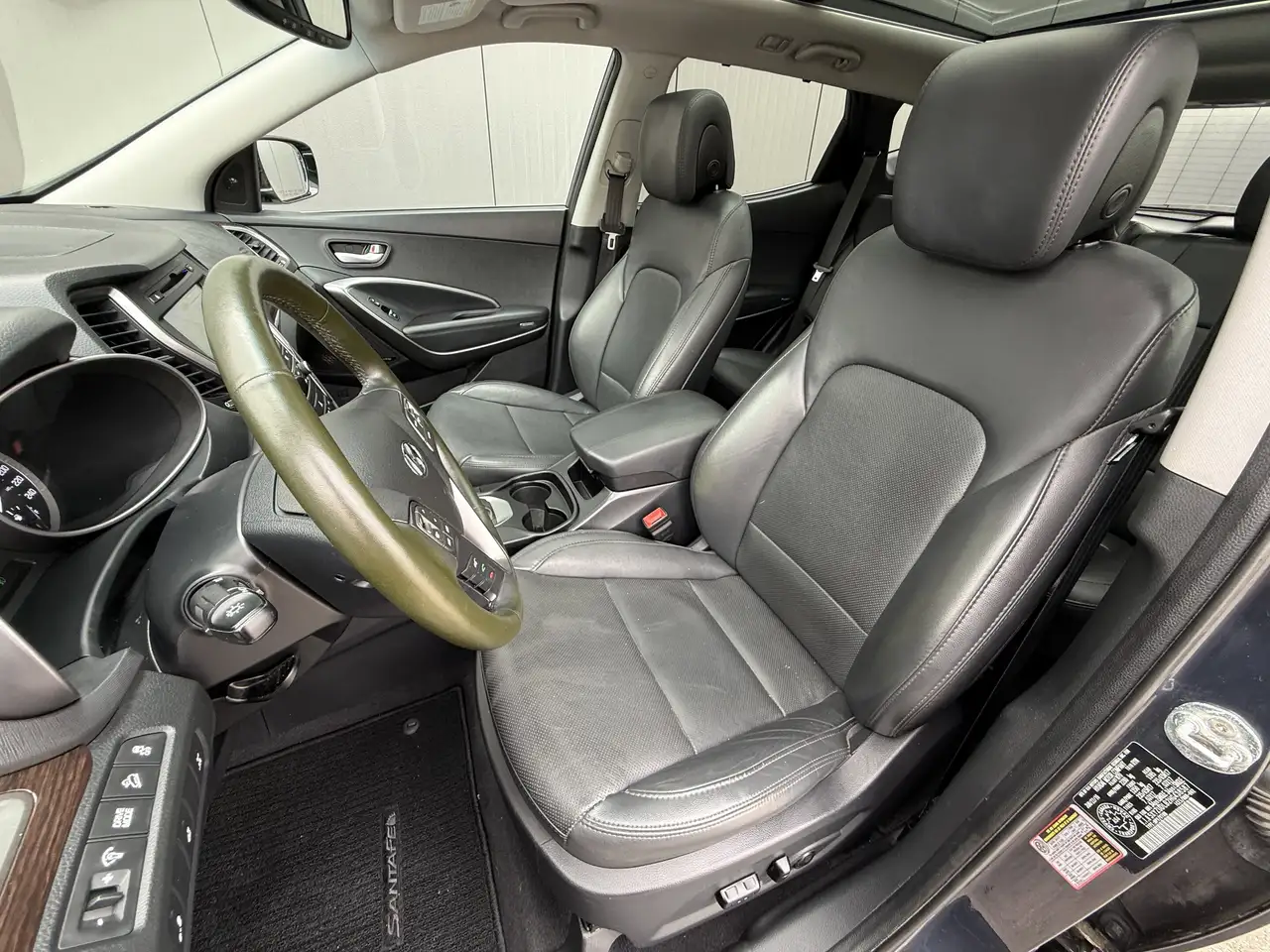 Hyundai SANTA FE снимка Hyundai SANTA FE