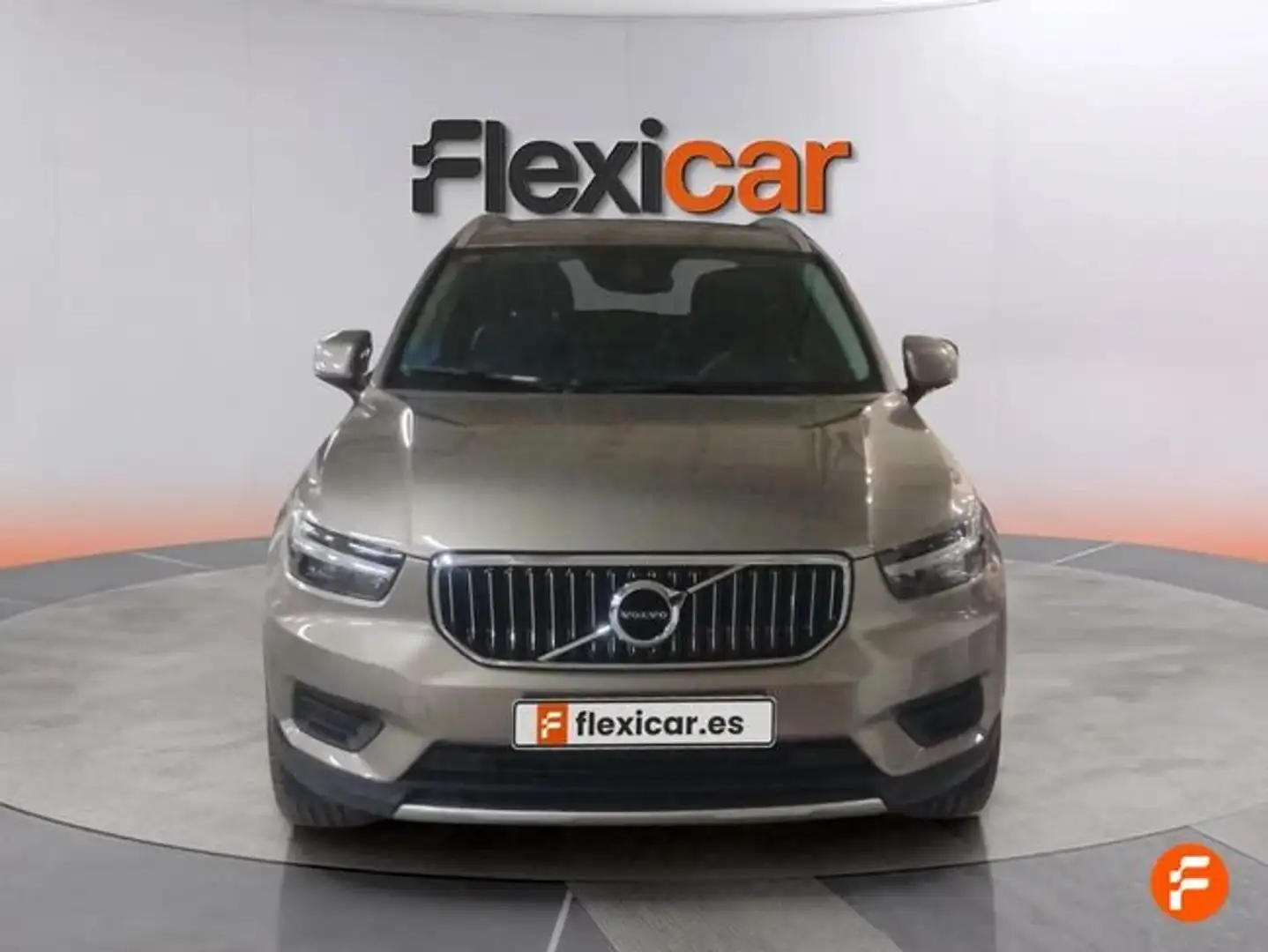 Volvo XC40 T5 Recharge Inscription Aut. Gris - 2