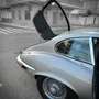 Jaguar E-Type V12 S3 Coupé Срібний - thumbnail 2