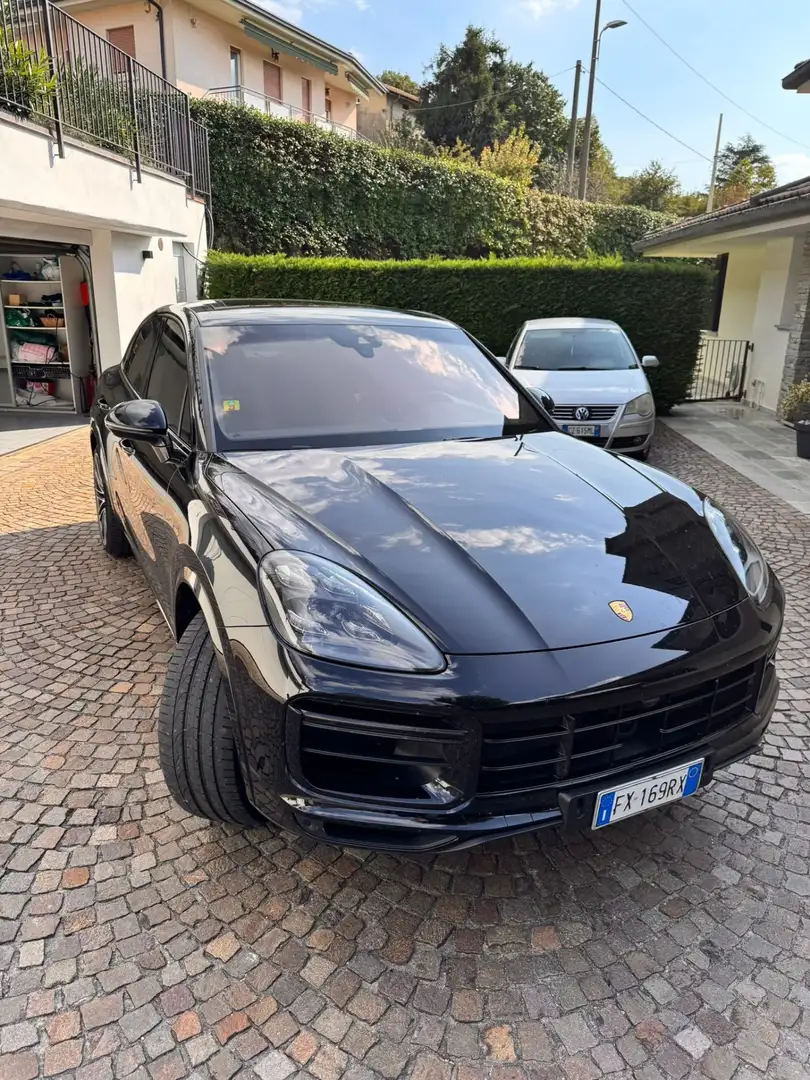 Porsche Cayenne Coupe 4.0 Turbo tiptronic 550 CV km 81.000 Nero - 1