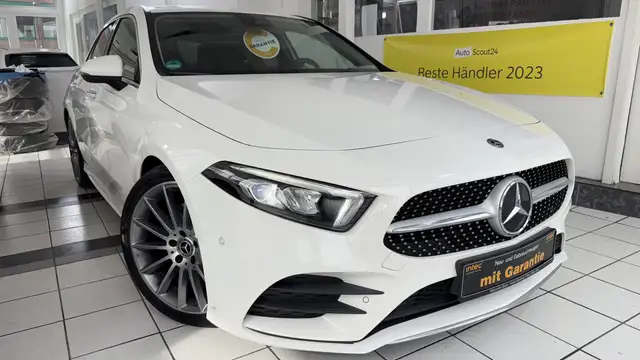 Mercedes-Benz A 220 4Matic AMG LINE LED LEDER RÜCKFAHRKAM. 19 ZOLL