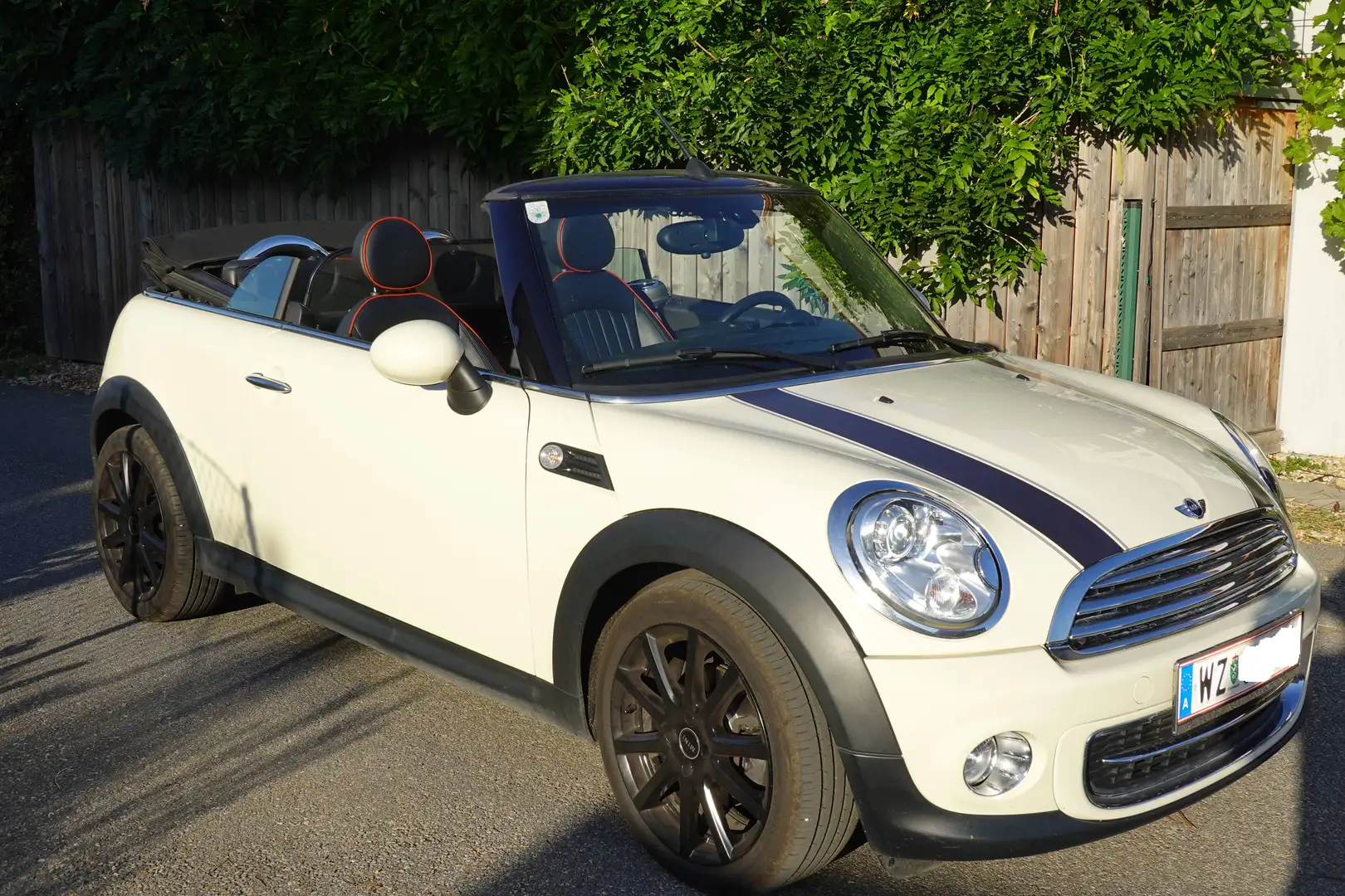 MINI Cooper Cabrio MINI COOPER Cabrio 1,6 COOPER Weiß - 2