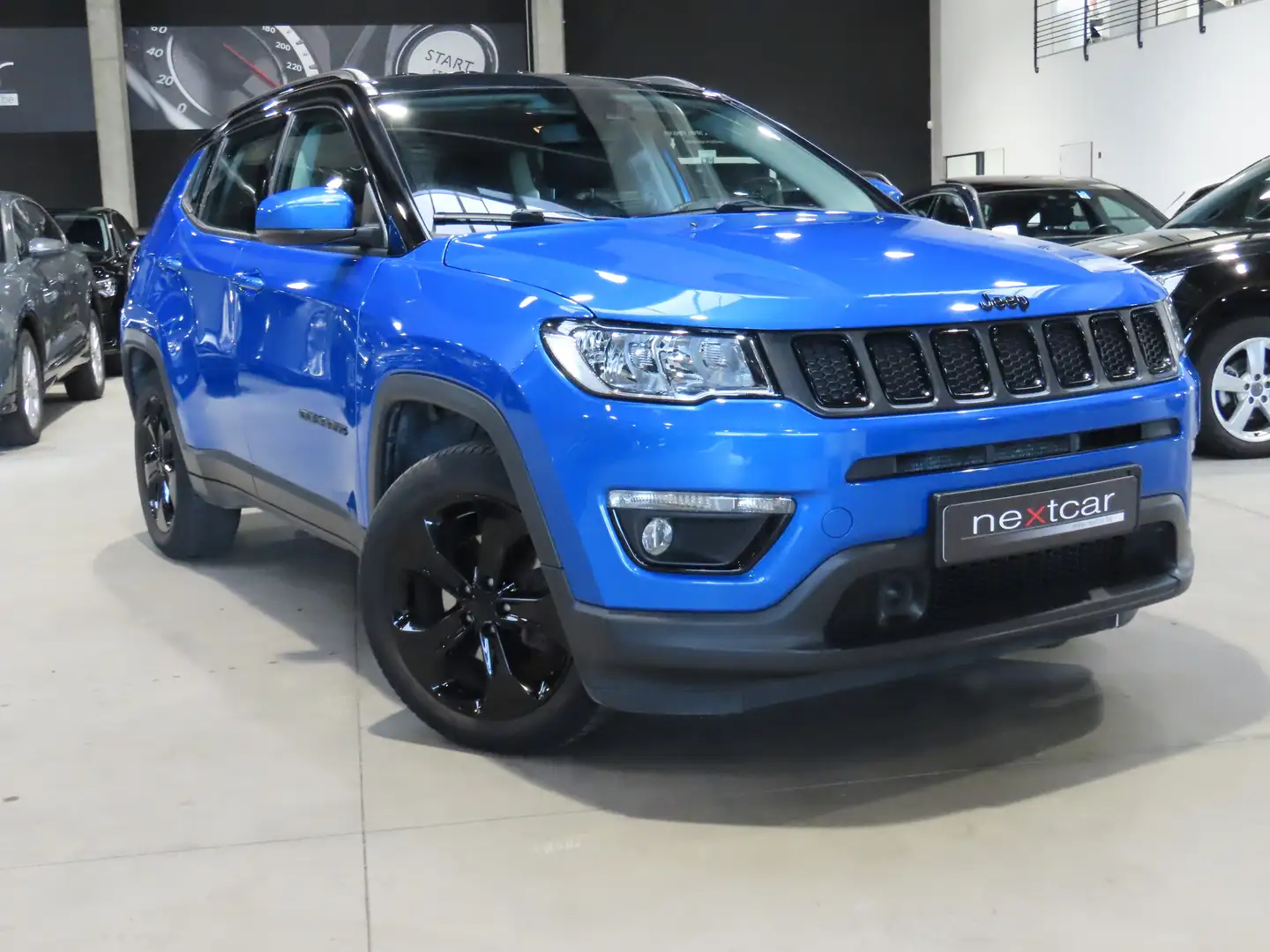 Jeep Compass 1.6MJD 4x2 Blackstar *NAVI-ATTELAGE-SIEGES SPORT* Bleu - 2