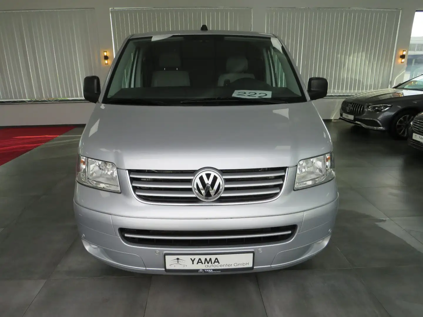 Volkswagen T5 Stolle Bestattungswagen / Leichenwagen Silber - 2