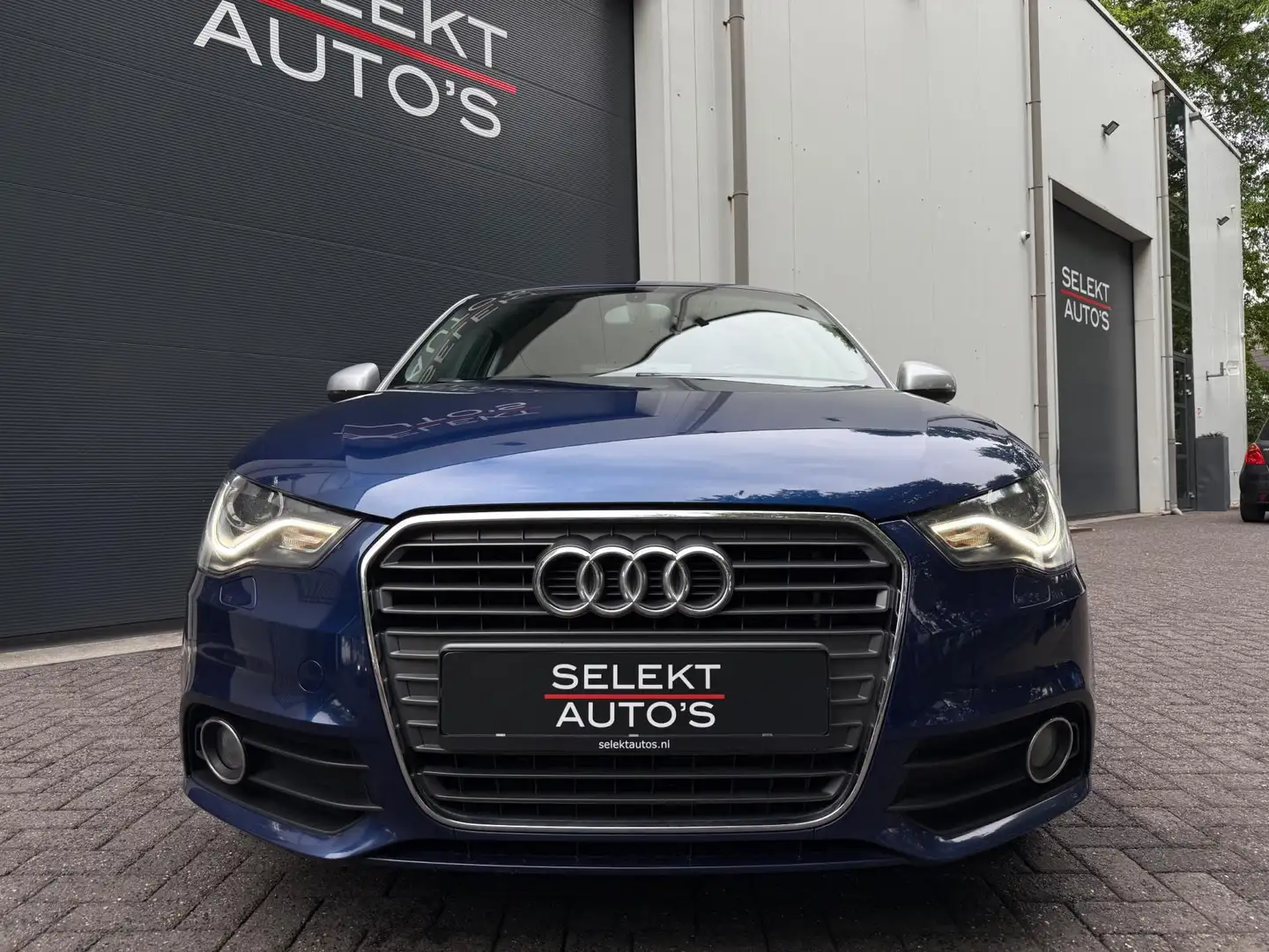 Audi A1 1.2 TFSI Attraction Pro Line Xenon/LED/Climate/Blu Bleu - 2