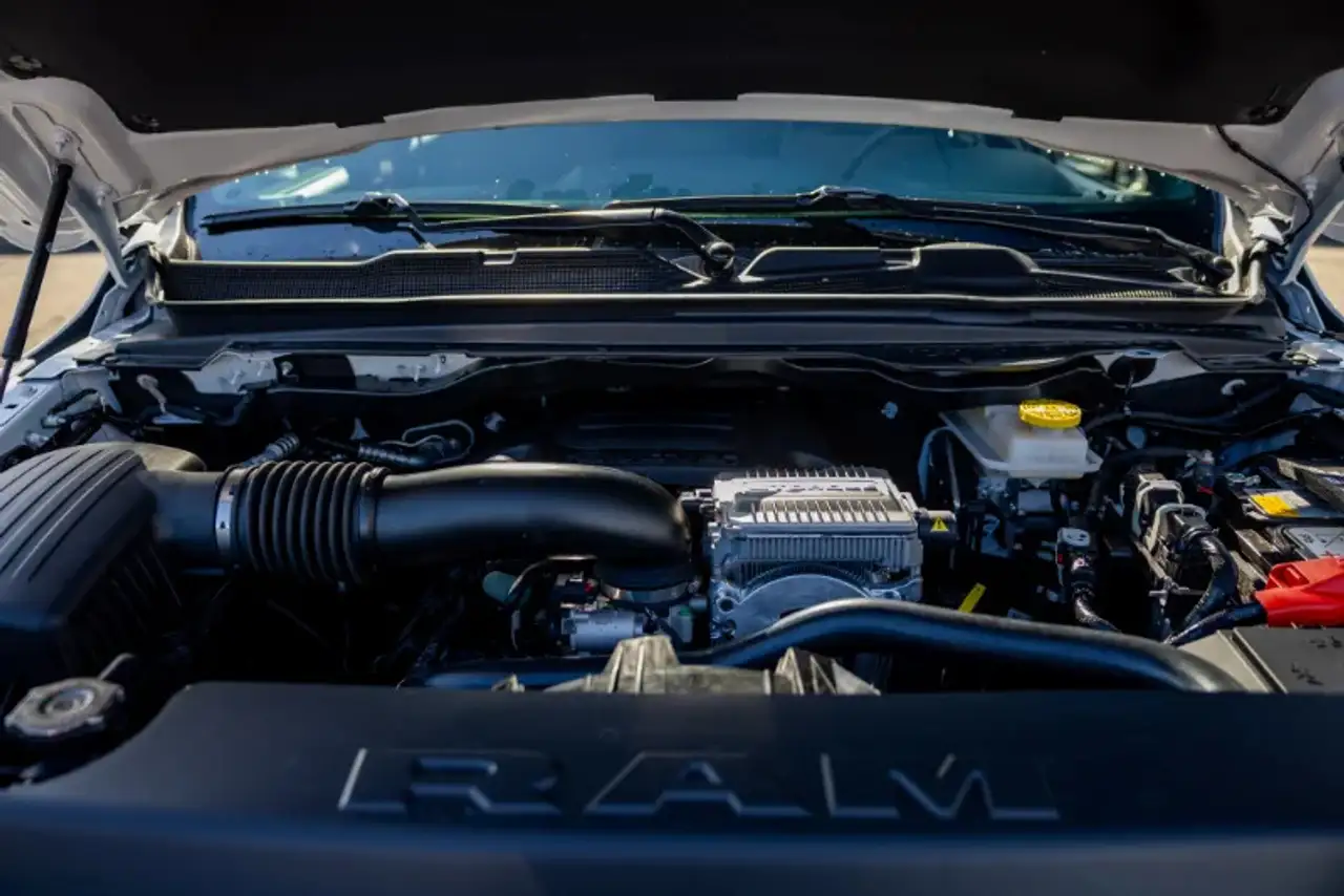 RAM 1500 снимка RAM 1500