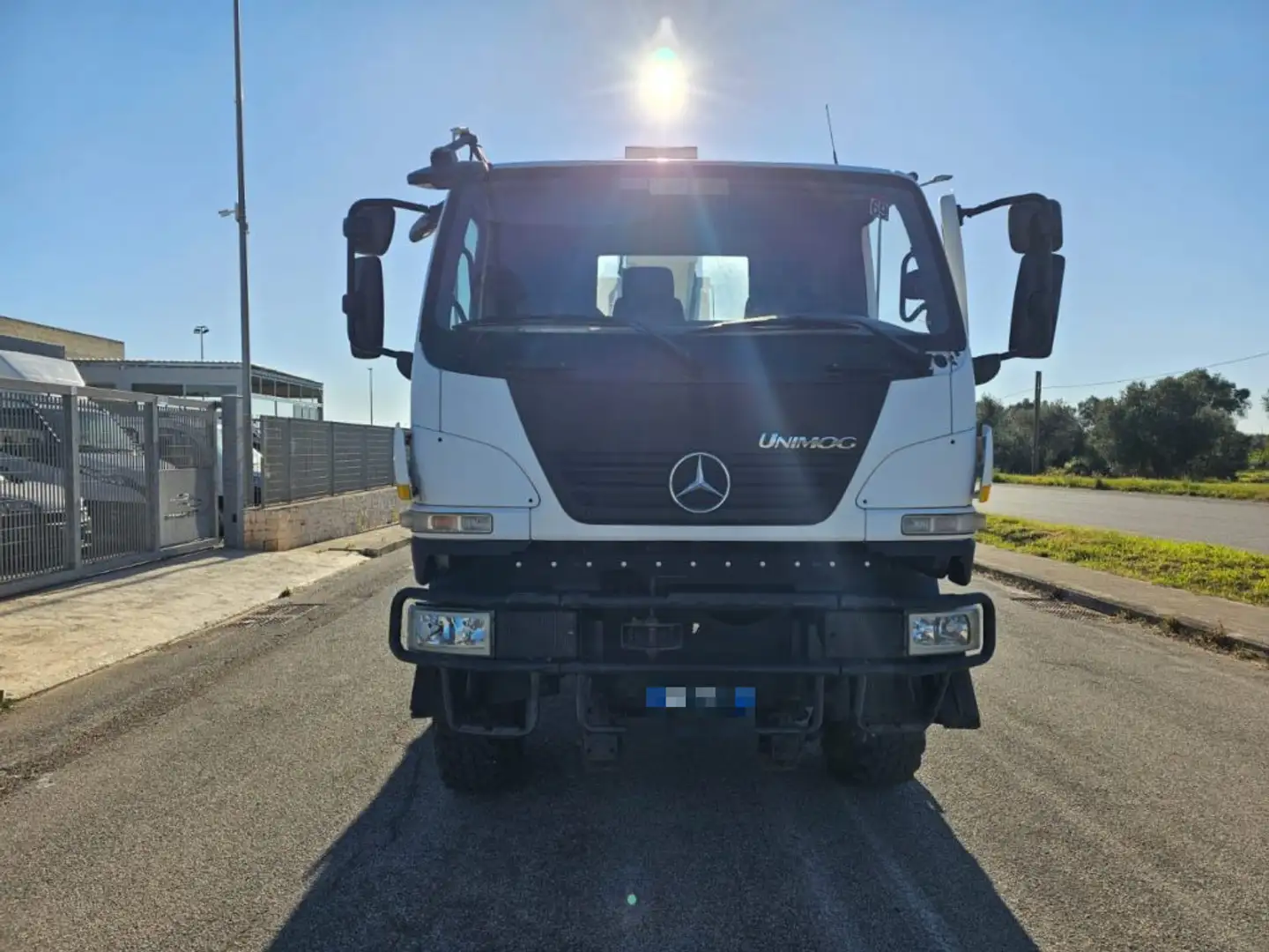 Mercedes-Benz UNIMOG U20 4x4 Blanco - 2