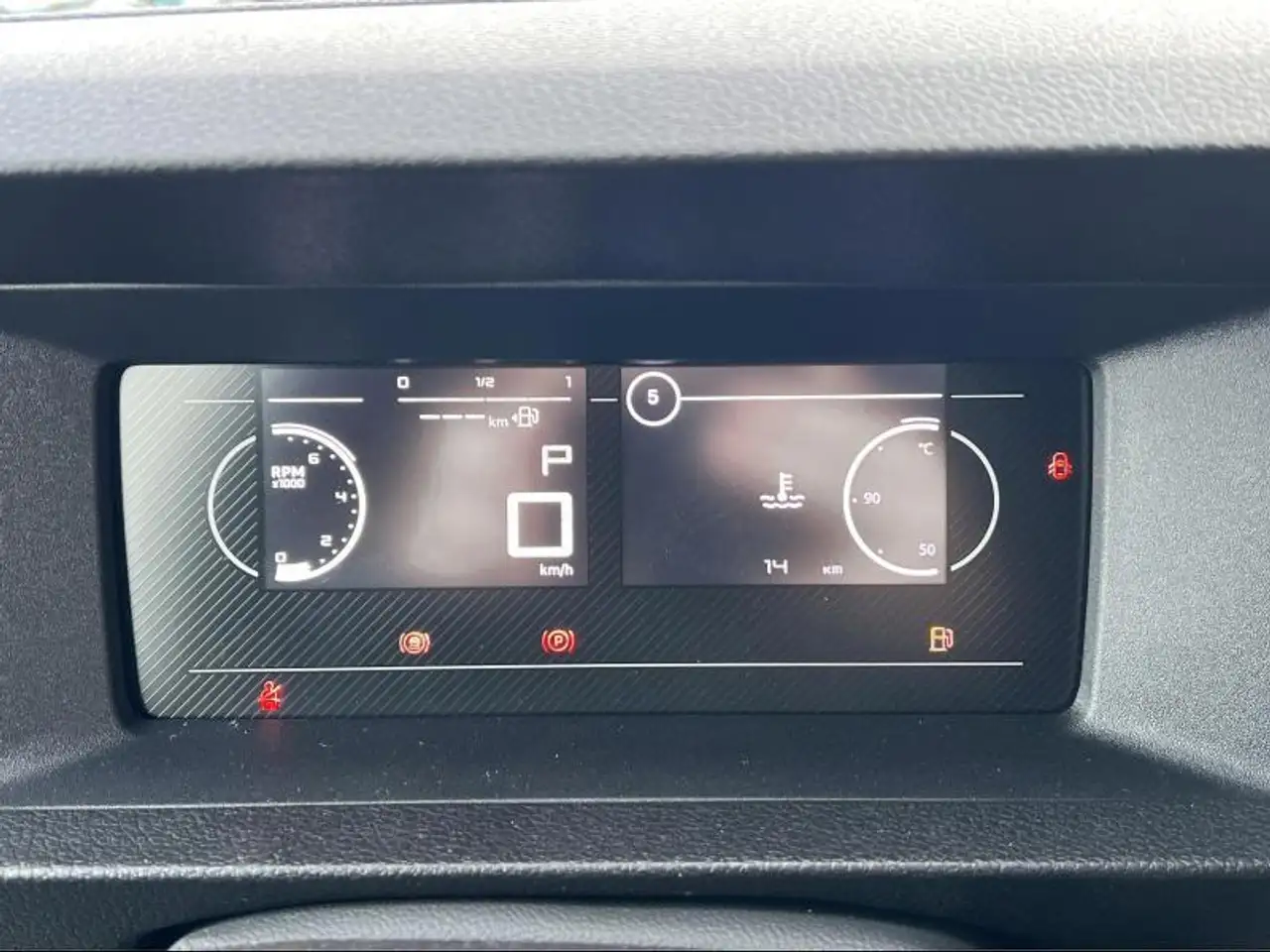 Peugeot Expert 2.0 BlueHDI 180 EAT8 Premium 11