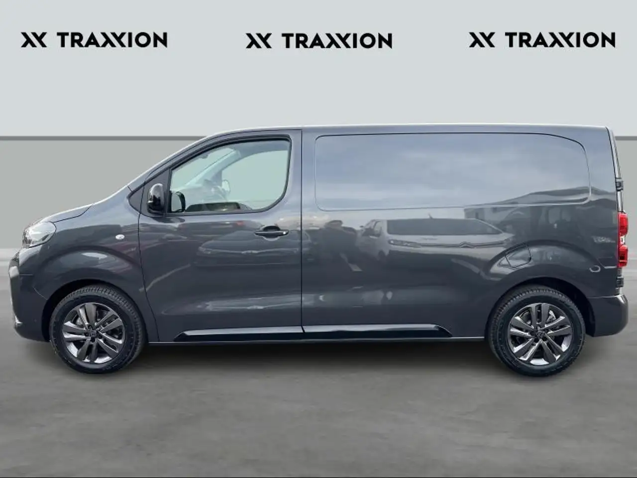 Peugeot Expert 2.0 BlueHDI 180 EAT8 Premium 4