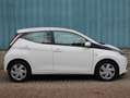 Toyota Aygo X 5-deurs x-play 1.0 VVT-i 72pk | AIRCO | NAVI | CAM Wit - thumbnail 3