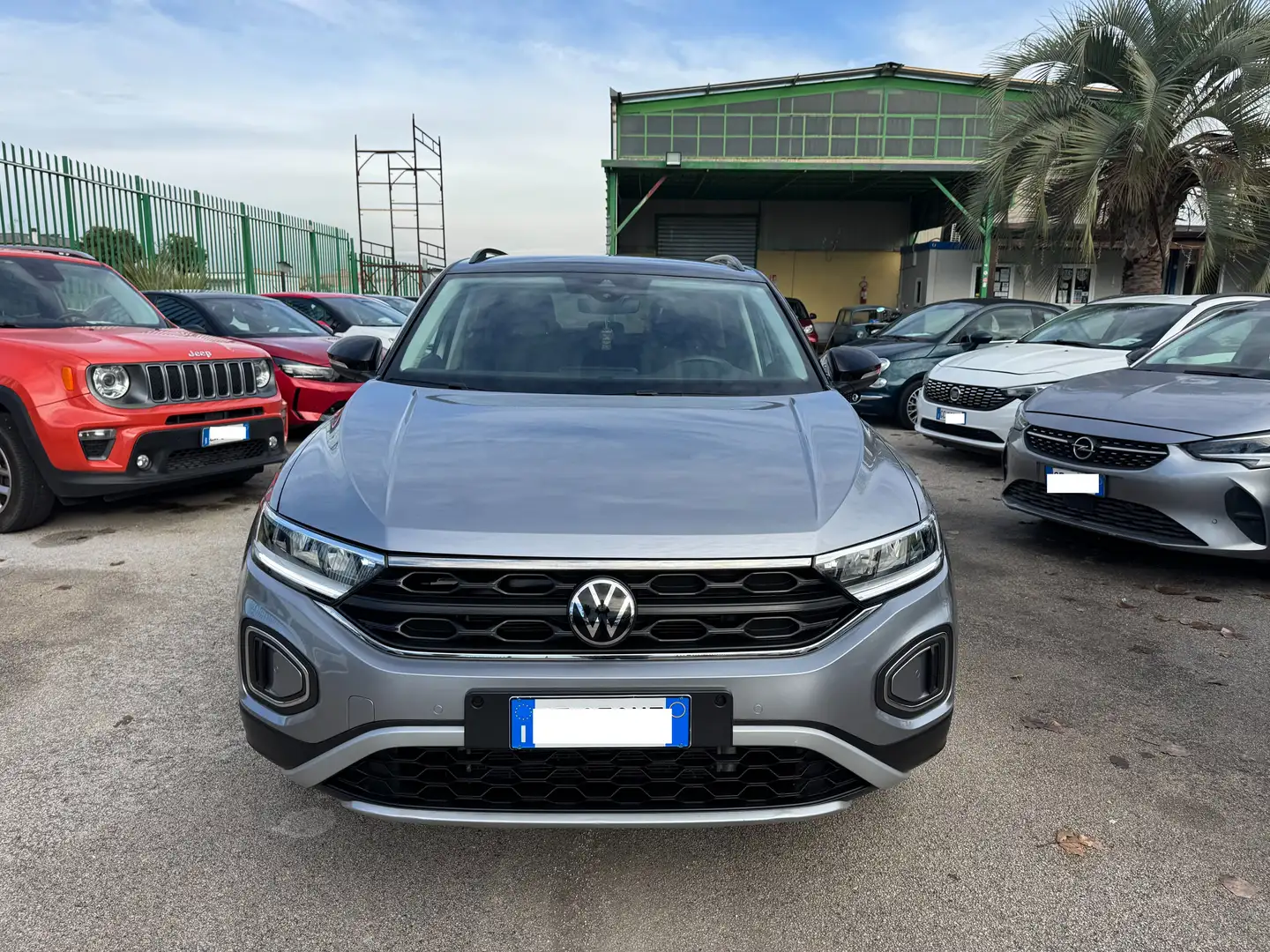 Volkswagen T-Roc Style 1.0 tsi 115cv Grigio - 2