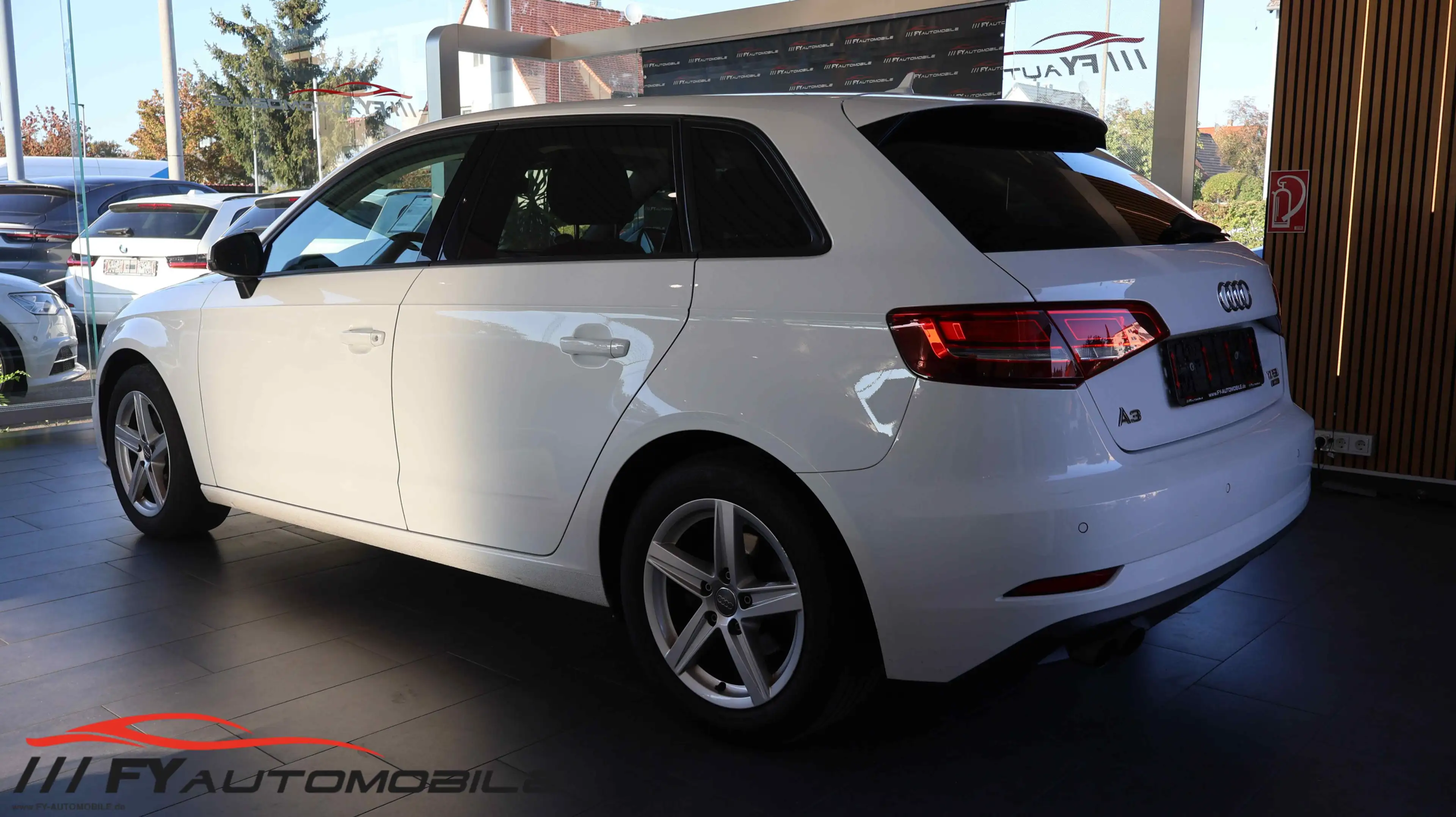 Audi A3 Scheckheft,8Fach,Sitzheizung — photo 5
