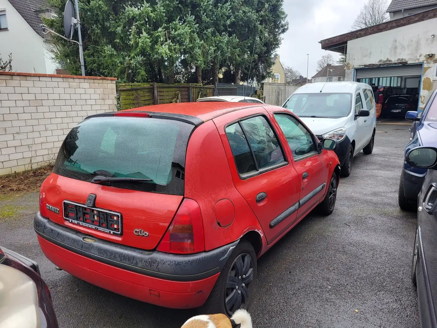 Renault Clio 1.4 Czerwony - 2