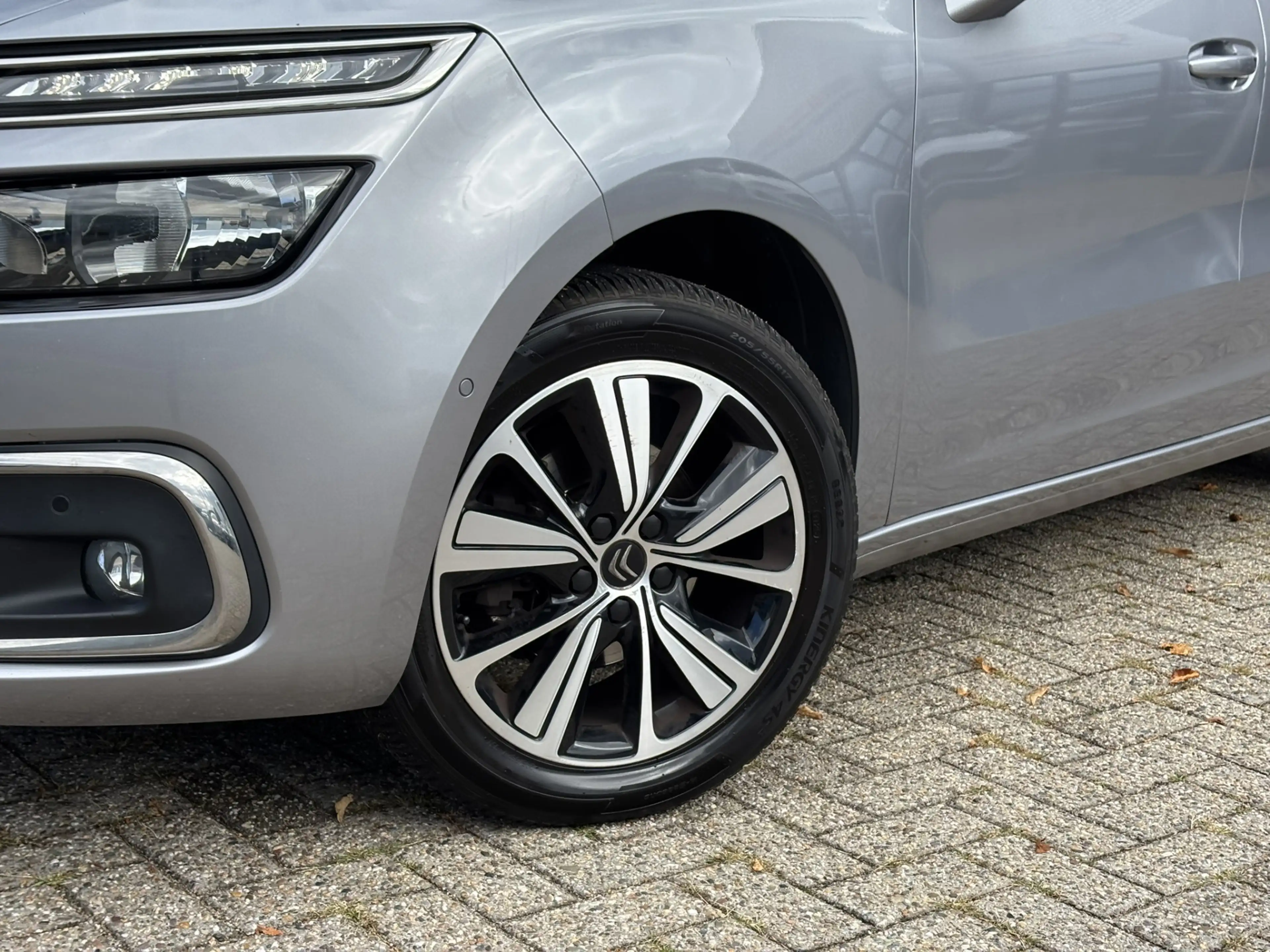 Citroen Grand C4 SpaceTourer 1.2 PureTech Business / Applecarplay/AndroidAuto / — photo 11