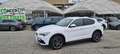 Alfa Romeo Stelvio 2.2 TDl 210CV AT8 Q4 Veloce 'NO VINCOLI FINANZIARI Bianco - thumbnail 1