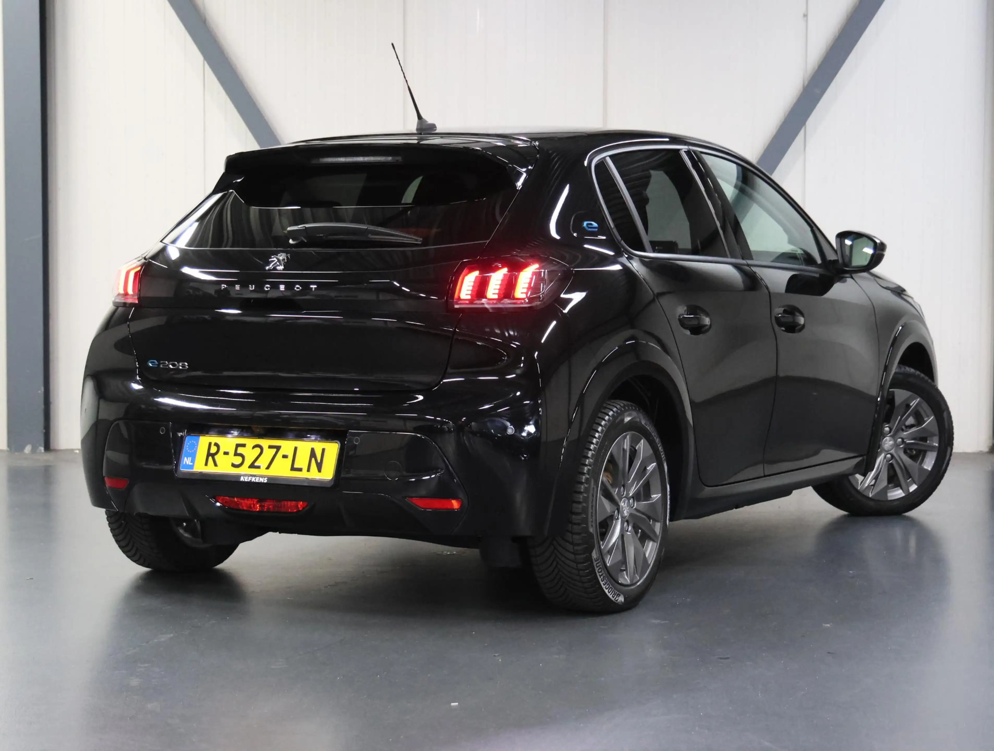 Peugeot e-208 Allure Pack 50kWh | 1ste eigenaar | ACCU 91% | Cam — photo 3