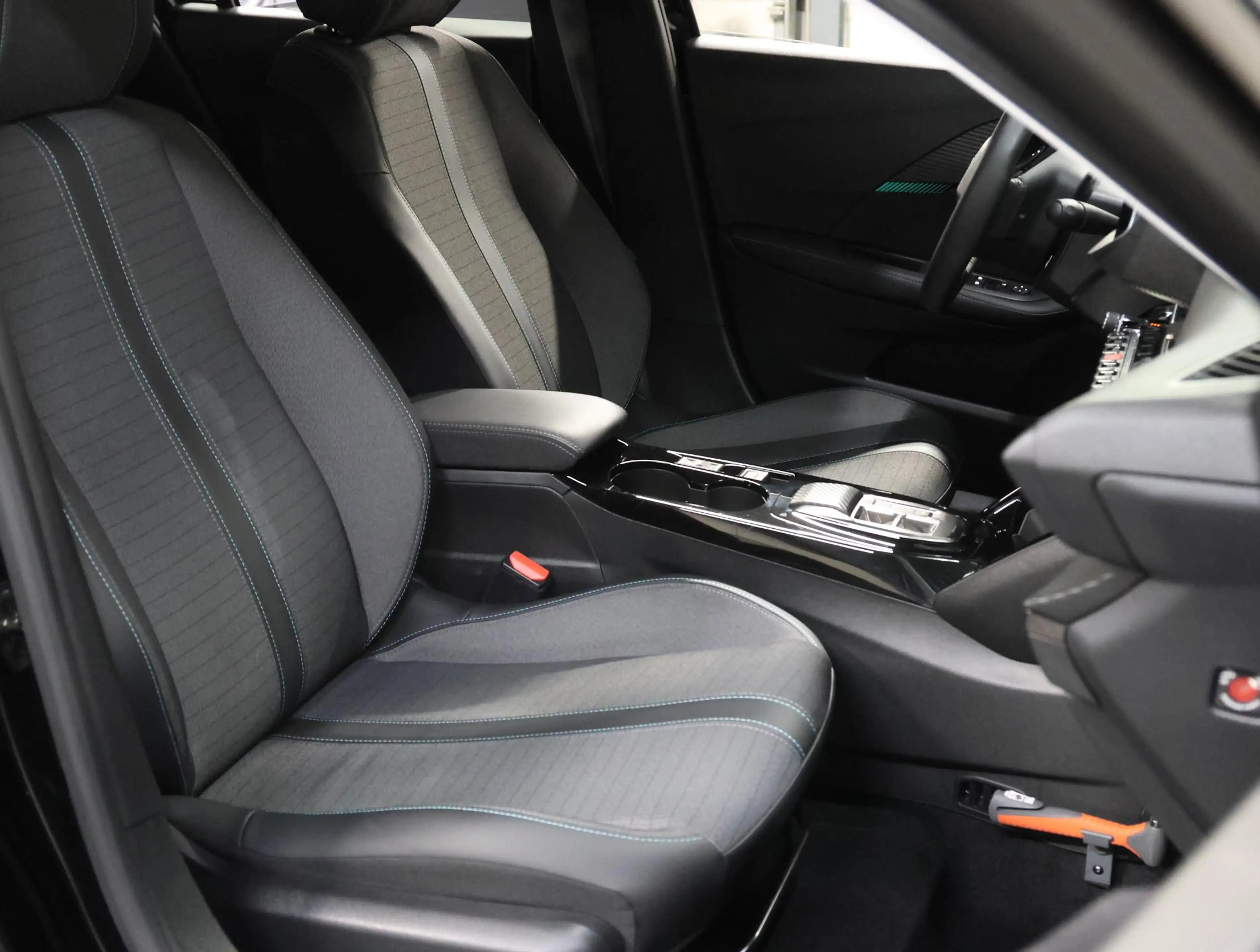 Peugeot e-208 Allure Pack 50kWh | 1ste eigenaar | ACCU 91% | Cam — photo 10