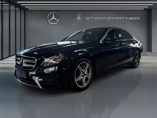 Mercedes-Benz E 220 d AMG+TOTWINKEL+WIDE+KAMERA+NAVI+AMBIENTE