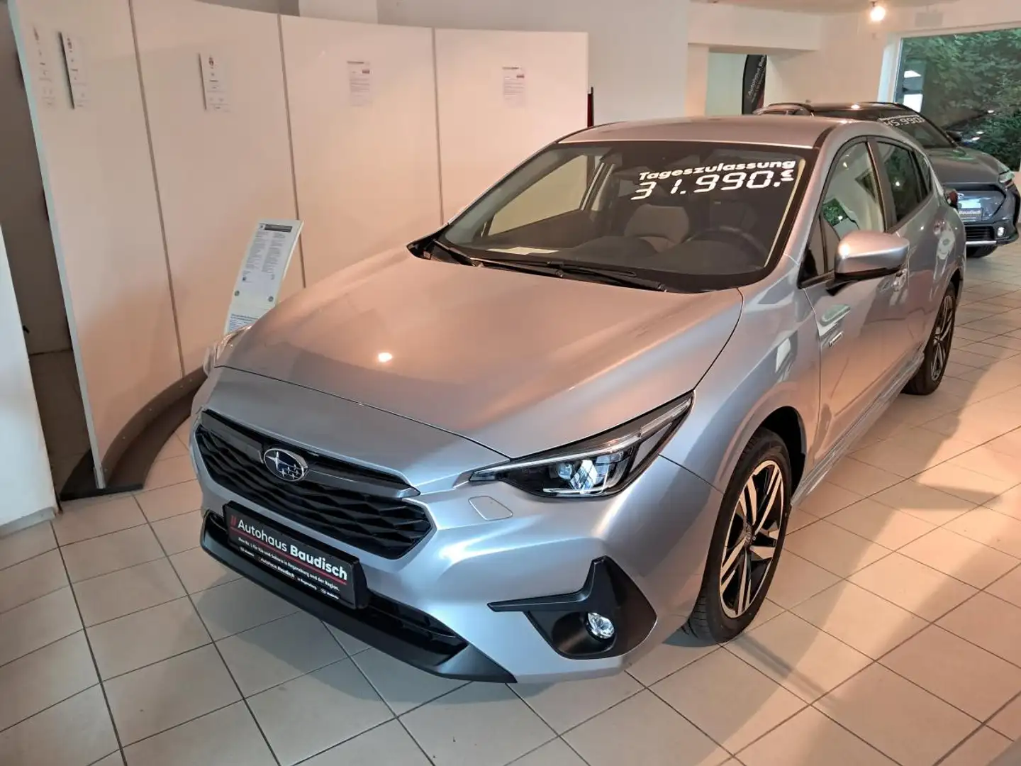 Subaru Impreza Silber - 1