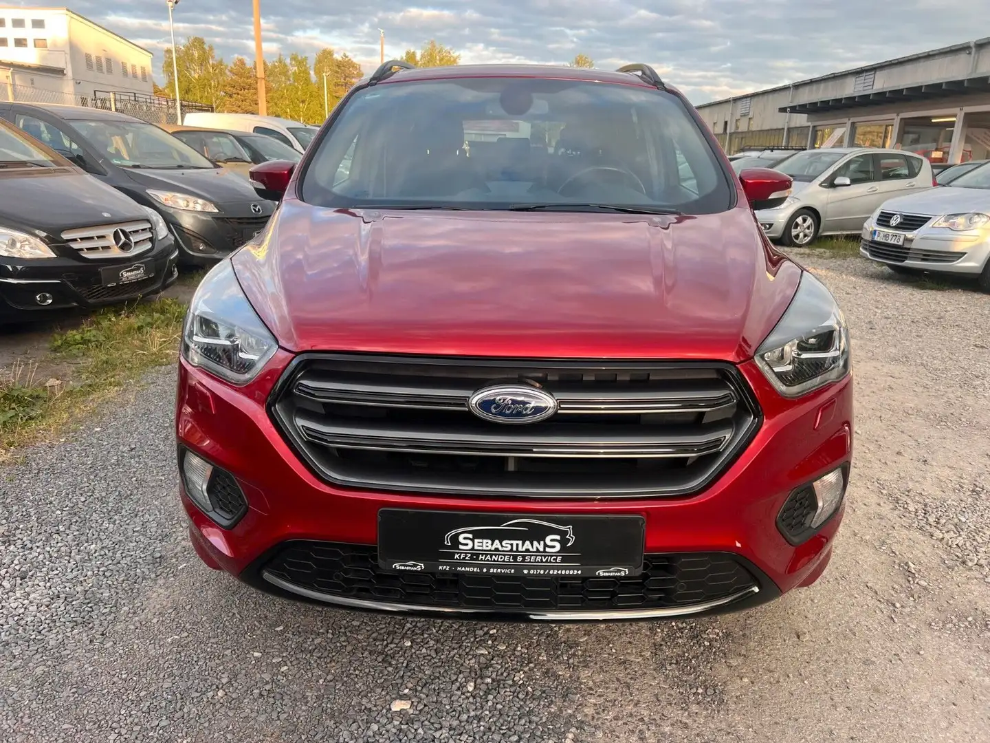 Ford Kuga ST-Line Kamera AHK LED Tüv 02/2027 Rot - 2